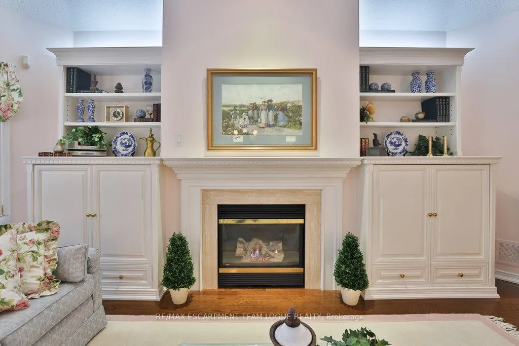 Photo 20 of 2182 Turnberry Road, Burlington, Rose — HOMEH
