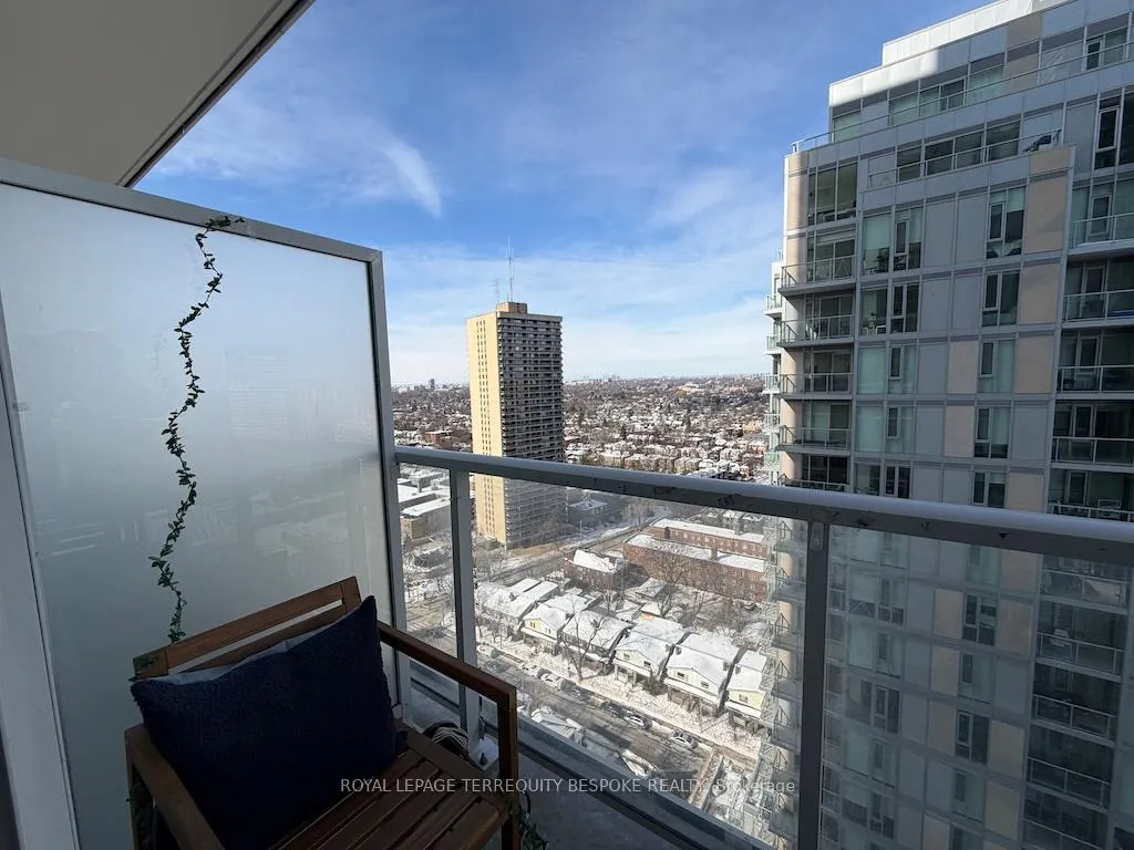 Photo 20 of Unit 2002, 33 Helendale Avenue, Toronto, Yonge-Eglinton — HOMEH