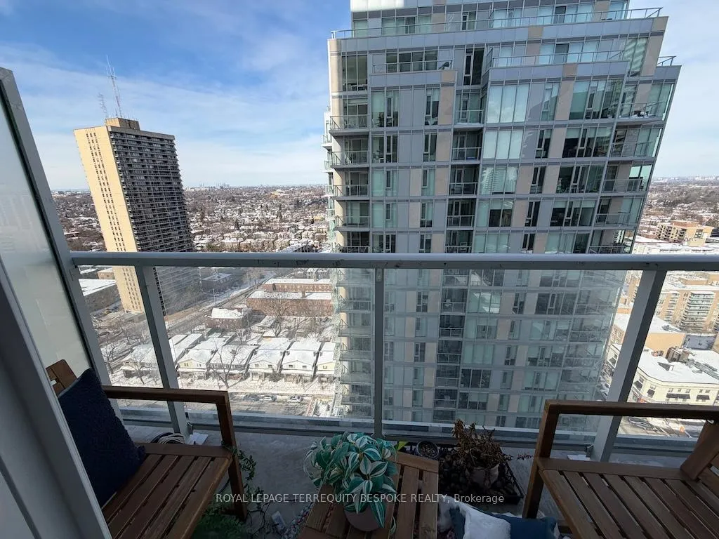 Photo 21 of Unit 2002, 33 Helendale Avenue, Toronto, Yonge-Eglinton — HOMEH
