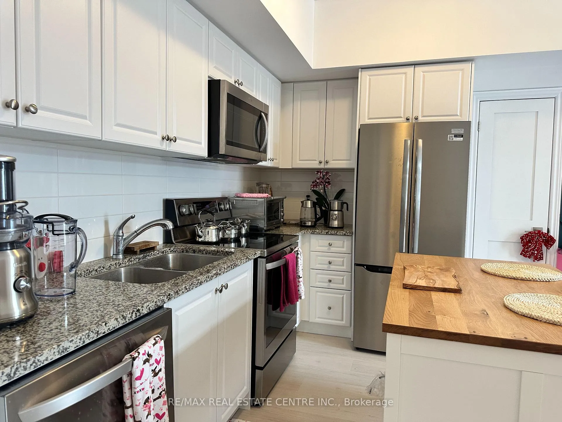 Photo 5 of 212 Law Drive, Guelph, Grange Road — HOMEH