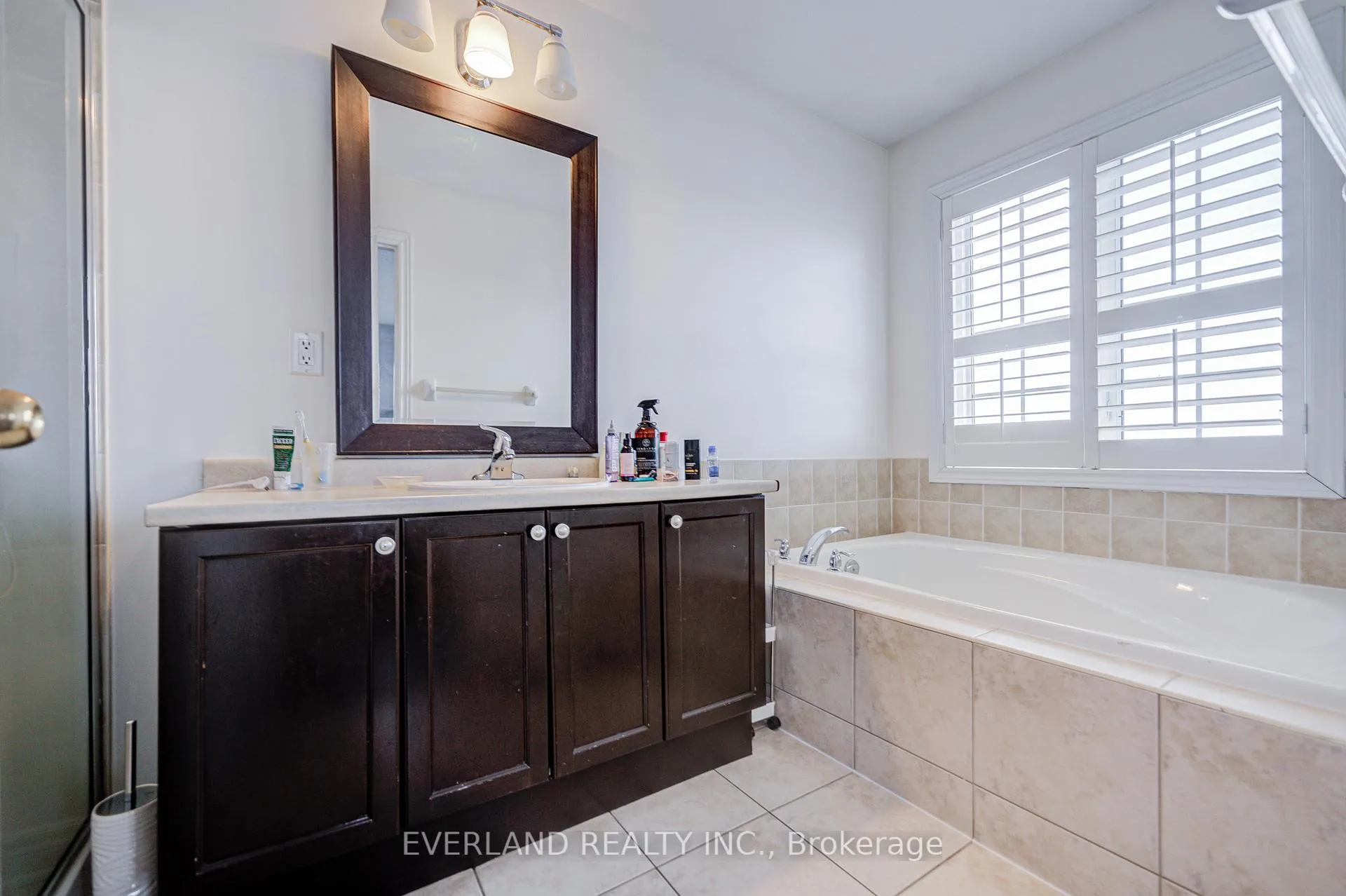 Photo 24 of 9588 Weston Road, Vaughan, Vellore Village — HOMEH