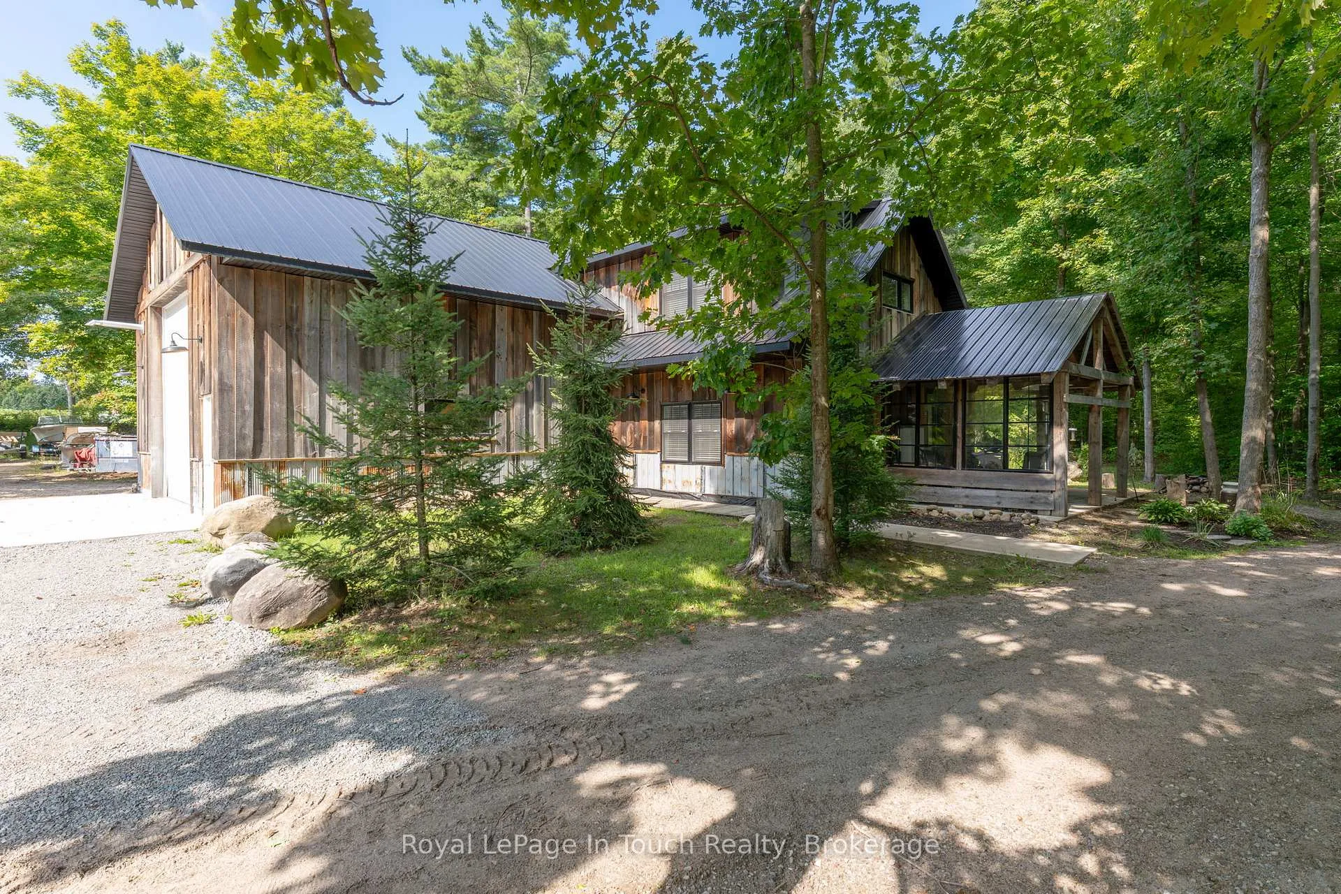 Photo 2 of 440 Concession Rd 16 E, Tiny, Rural Tiny — HOMEH