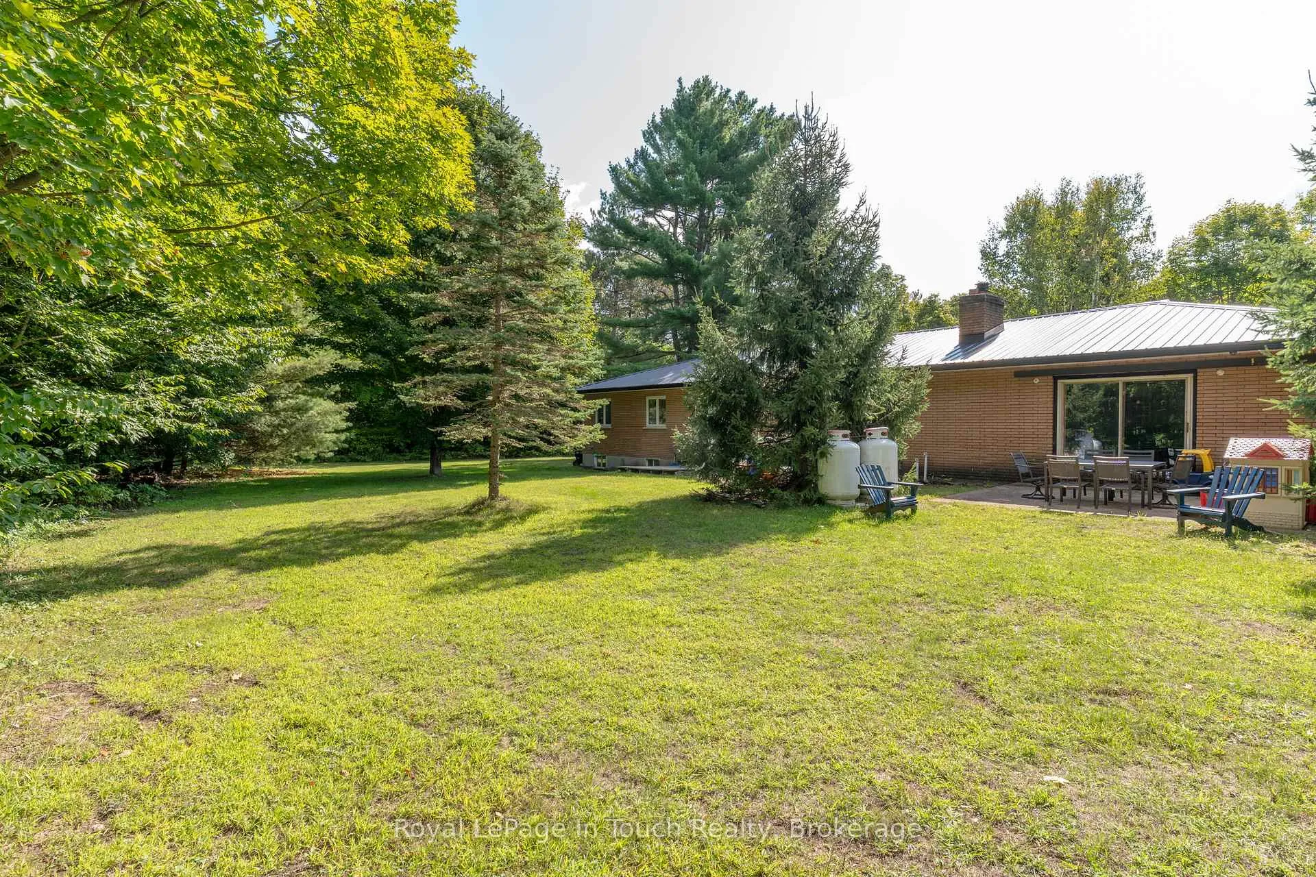 Photo 6 of 440 Concession Rd 16 E, Tiny, Rural Tiny — HOMEH