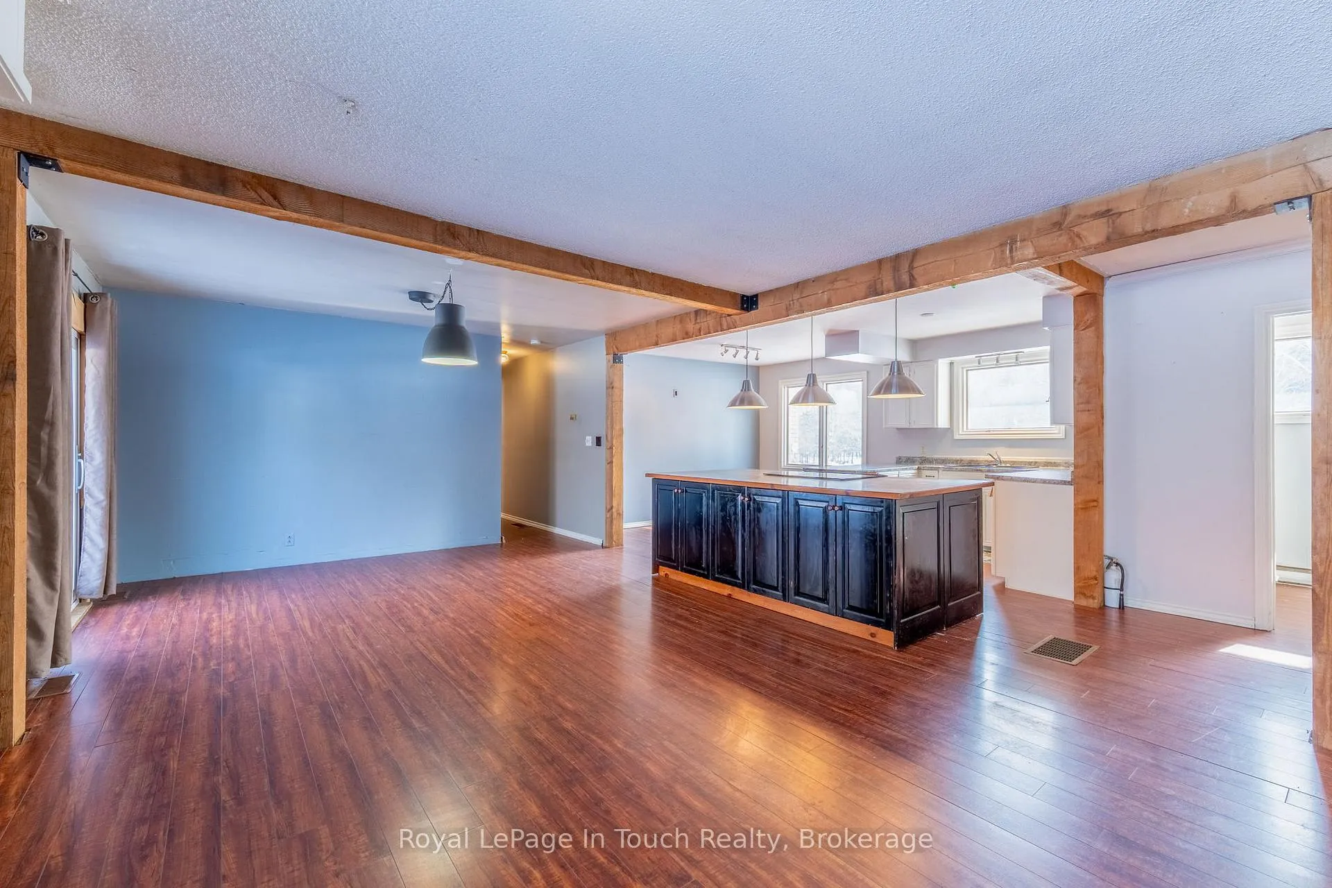 Photo 12 of 440 Concession Rd 16 E, Tiny, Rural Tiny — HOMEH