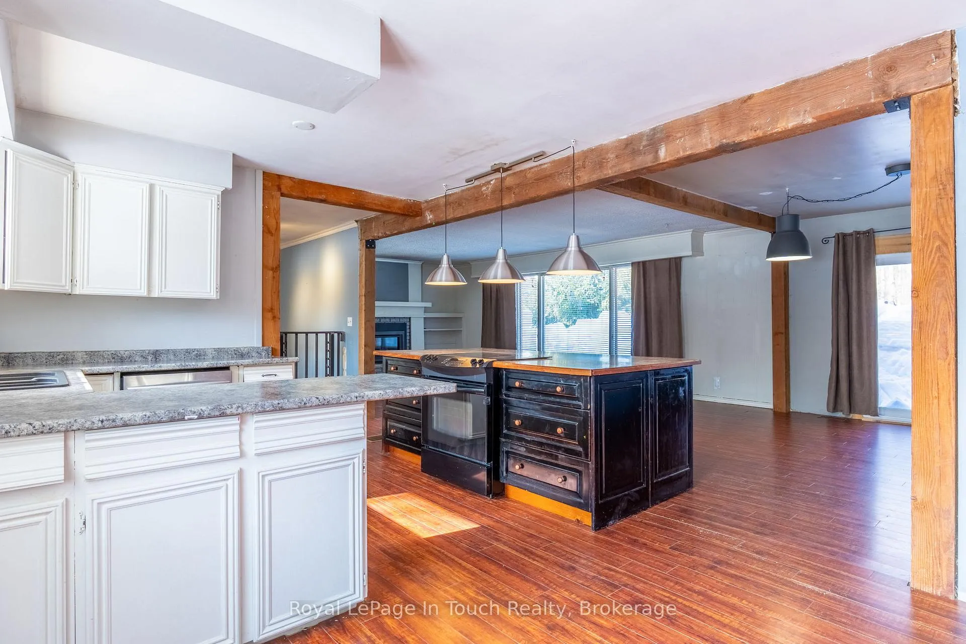 Photo 13 of 440 Concession Rd 16 E, Tiny, Rural Tiny — HOMEH