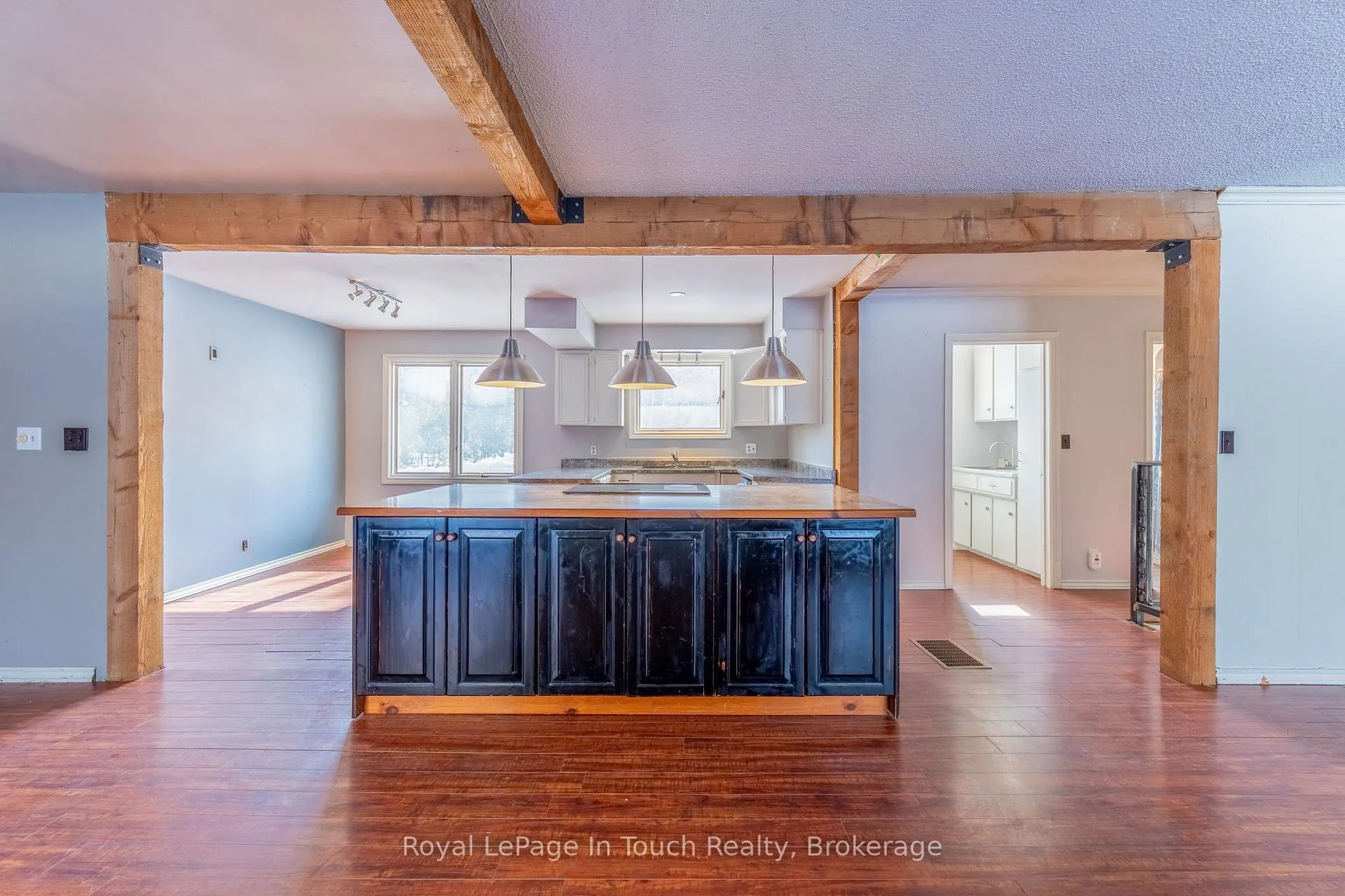 Photo 15 of 440 Concession Rd 16 E, Tiny, Rural Tiny — HOMEH