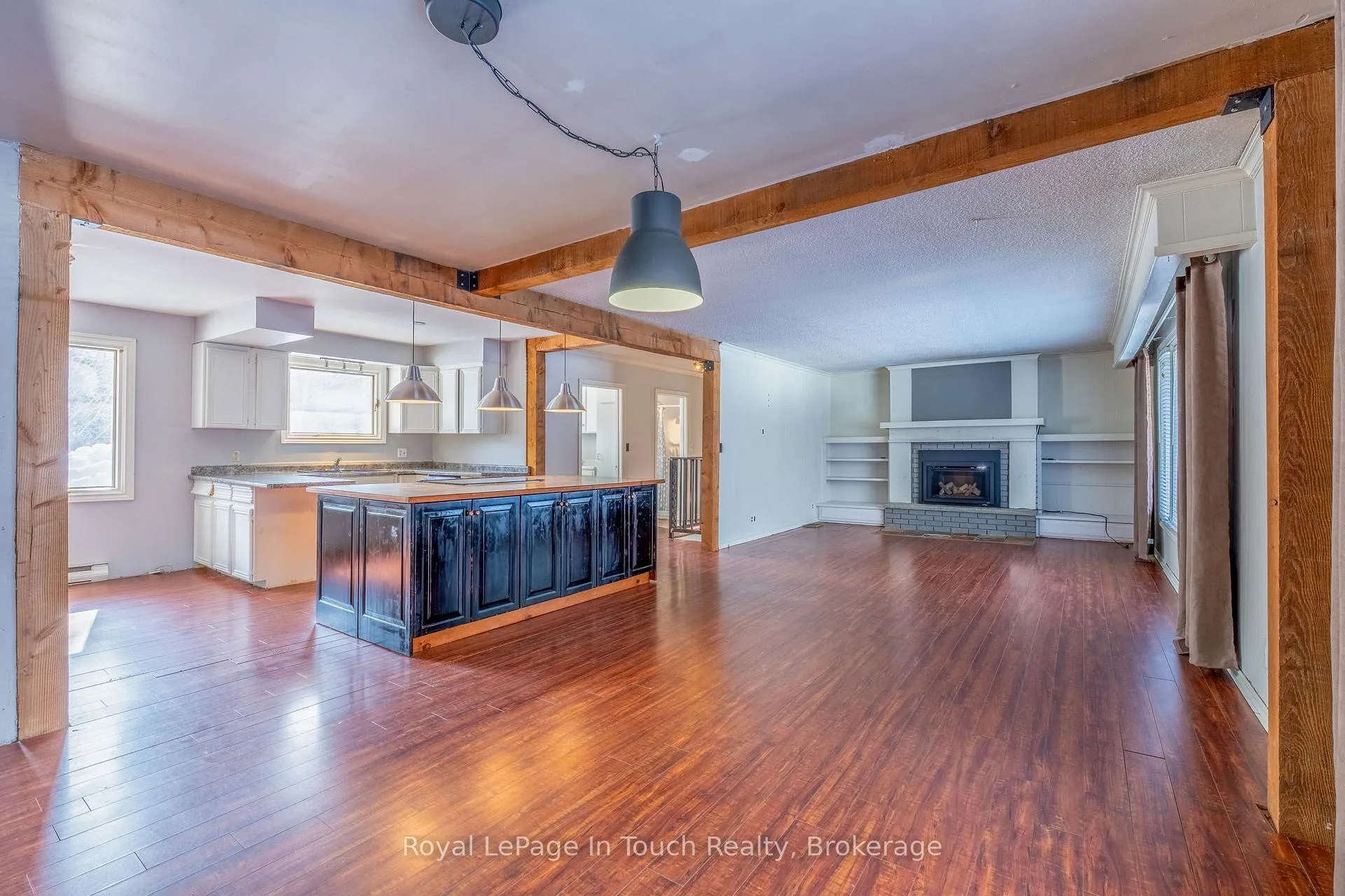 Photo 16 of 440 Concession Rd 16 E, Tiny, Rural Tiny — HOMEH