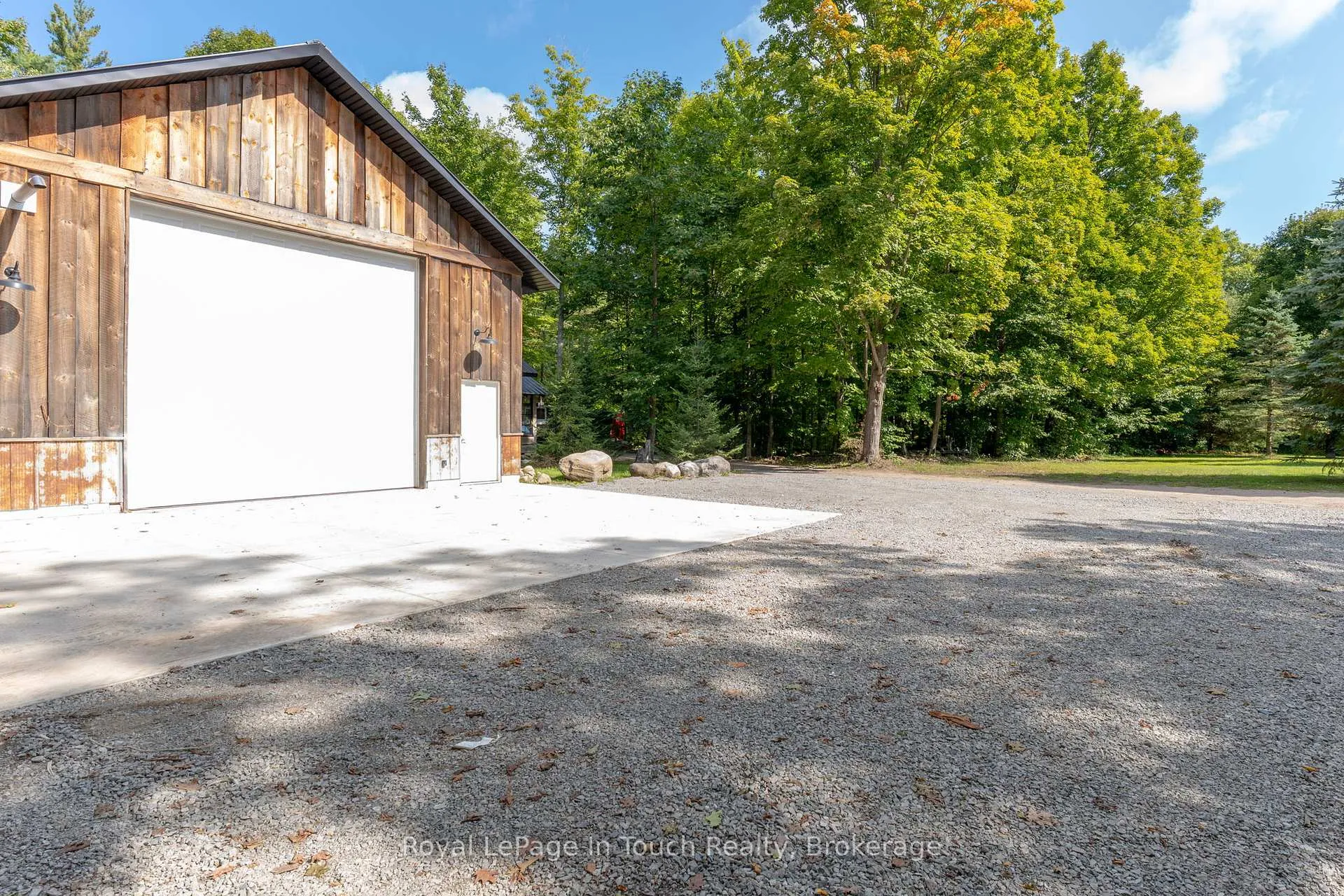 Photo 36 of 440 Concession Rd 16 E, Tiny, Rural Tiny — HOMEH