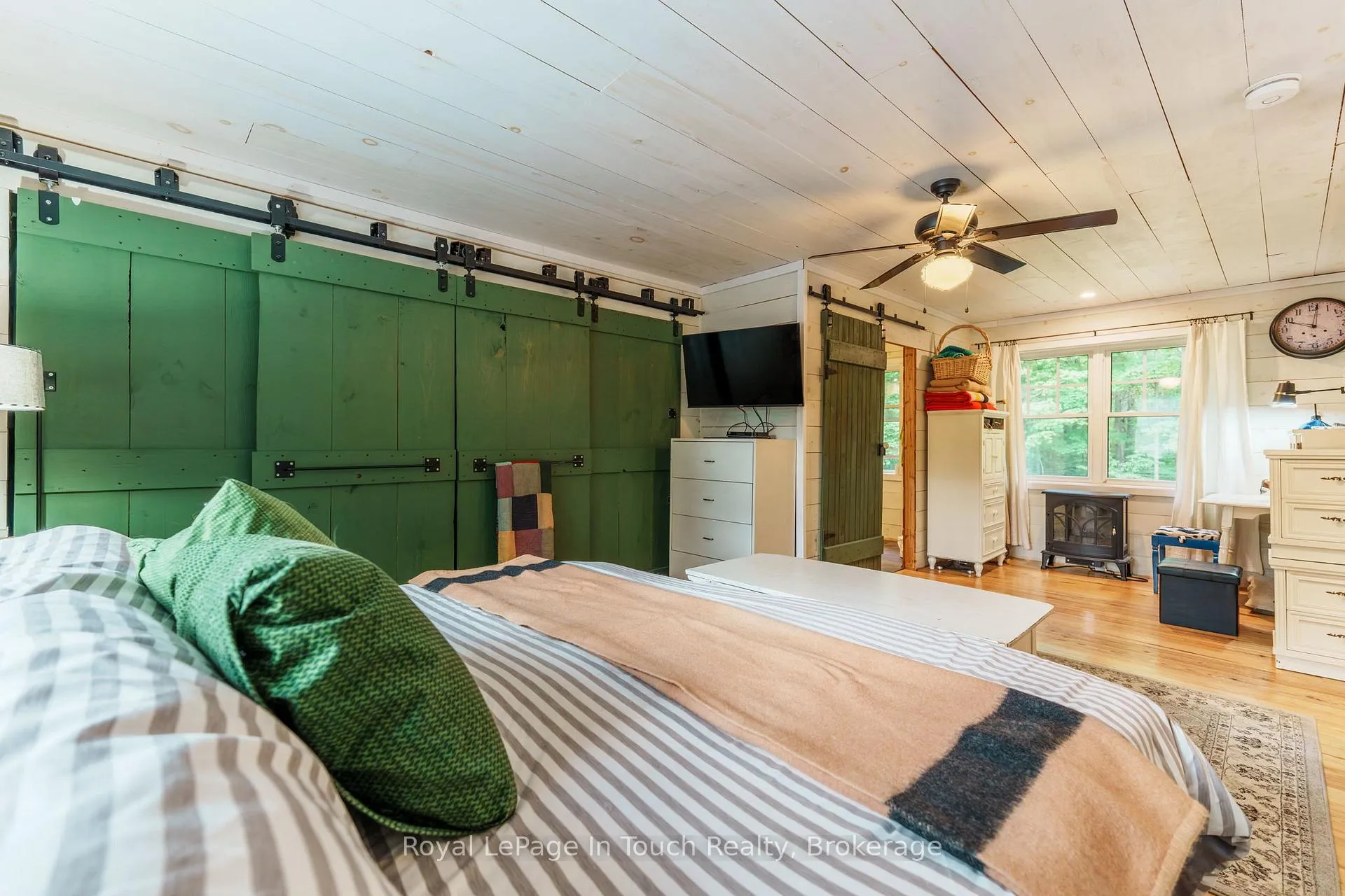 Photo 46 of 440 Concession Rd 16 E, Tiny, Rural Tiny — HOMEH
