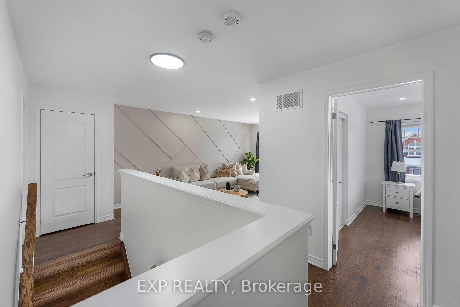 Photo 17 of 203 Grovehill Crescent, Kitchener — HOMEH