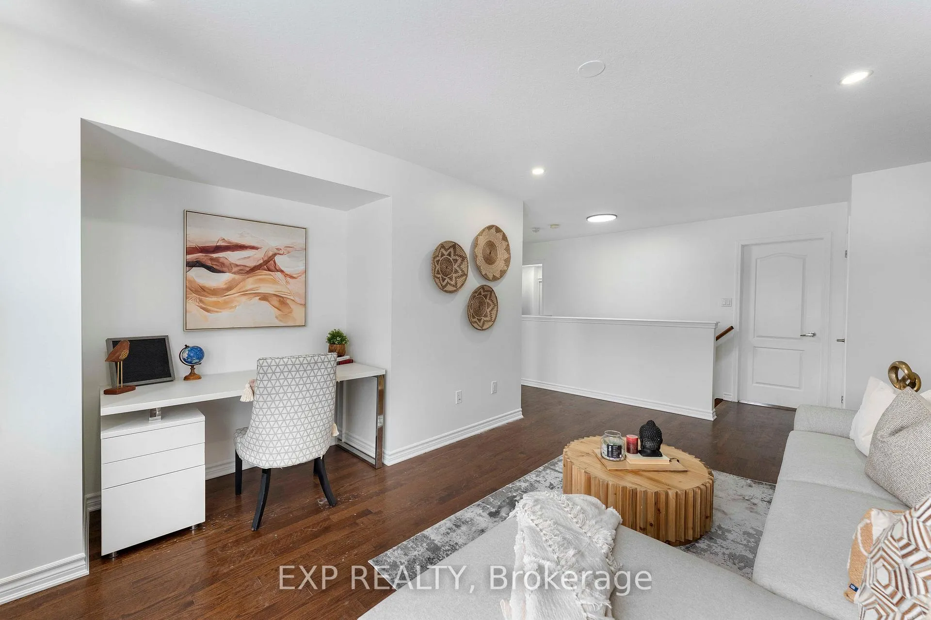 Photo 25 of 203 Grovehill Crescent, Kitchener — HOMEH