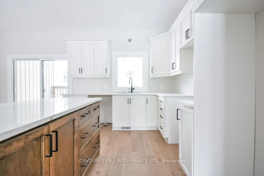 Photo 8 of 13 Jennett Drive, Oro-Medonte, Moonstone — HOMEH
