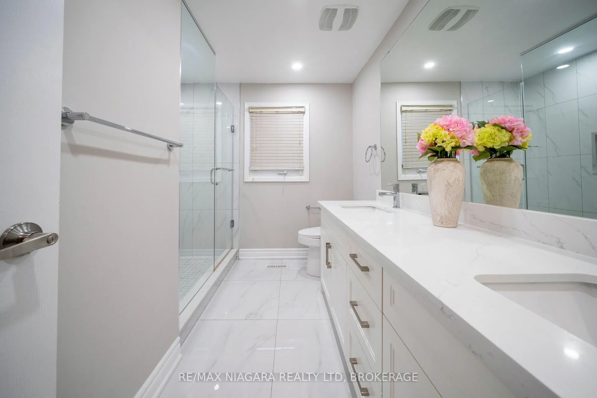 Photo 32 of 28 Rosemead Close, Markham, Unionville — HOMEH
