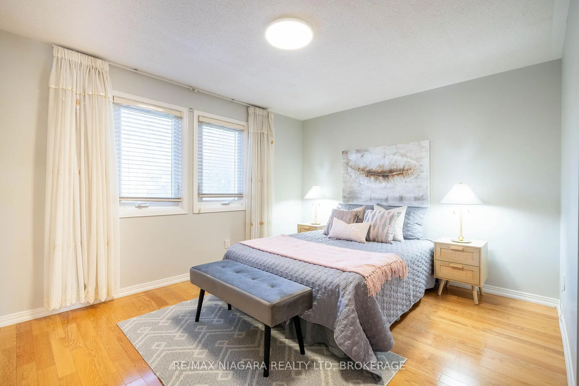 Photo 34 of 28 Rosemead Close, Markham, Unionville — HOMEH