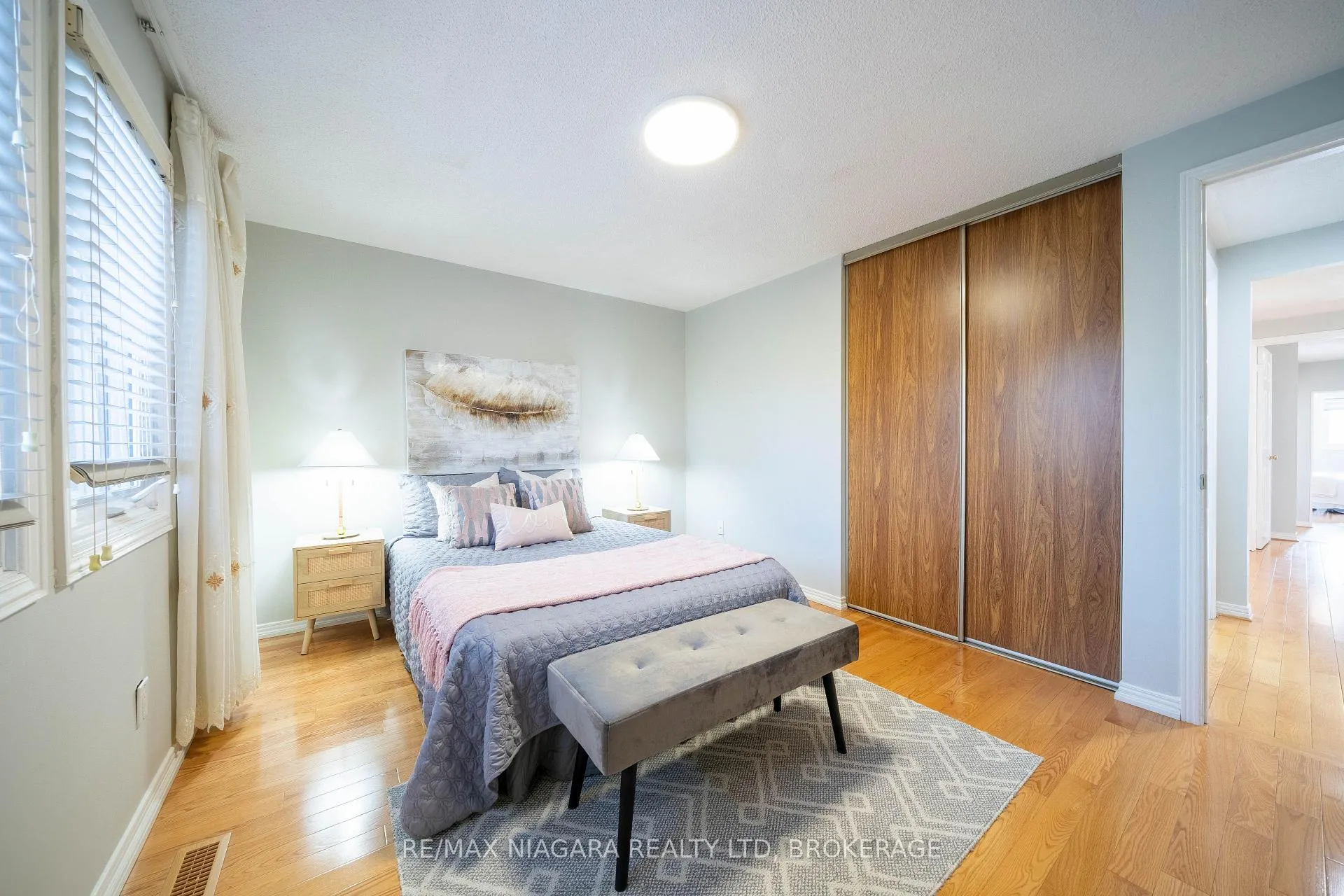 Photo 35 of 28 Rosemead Close, Markham, Unionville — HOMEH