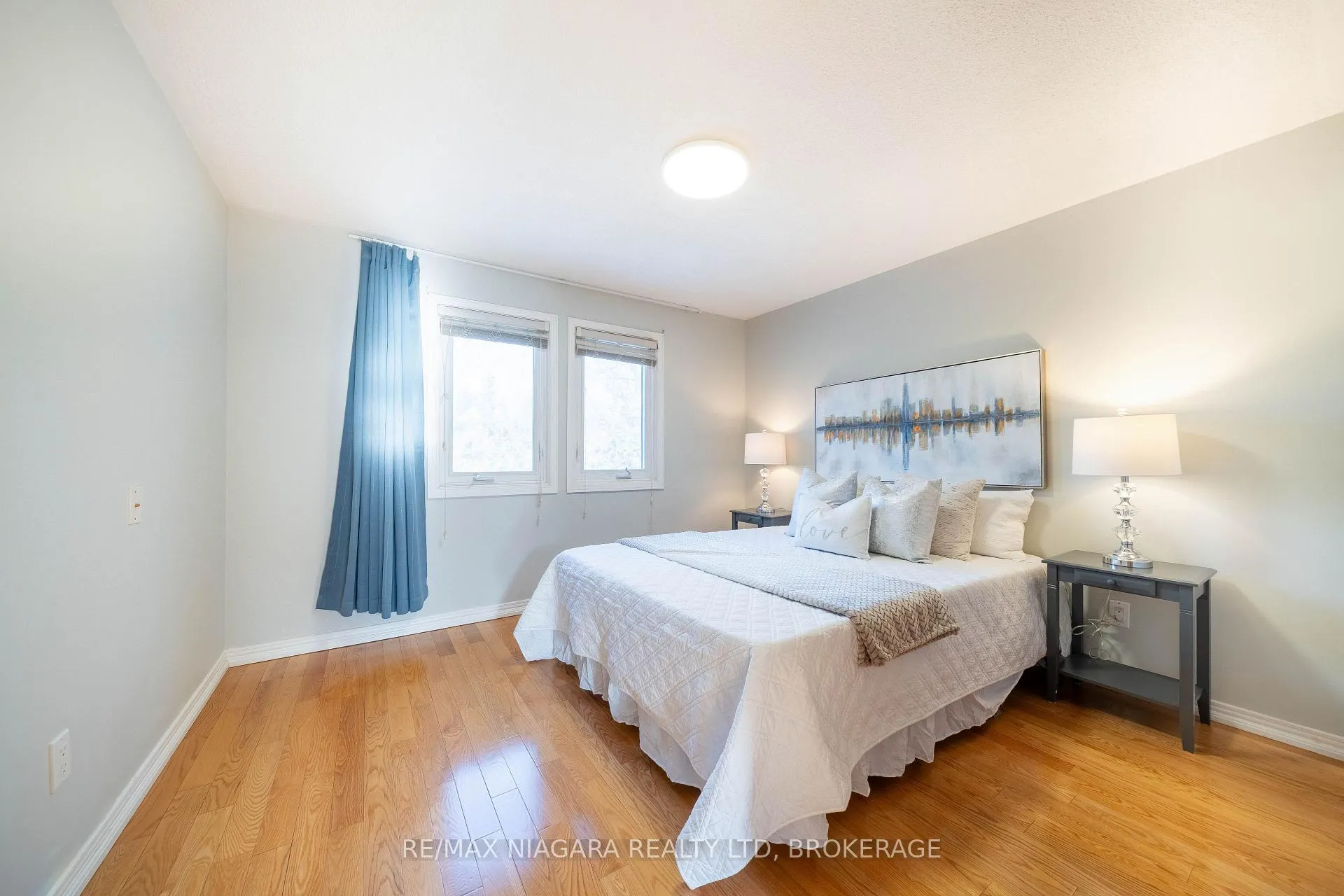 Photo 37 of 28 Rosemead Close, Markham, Unionville — HOMEH