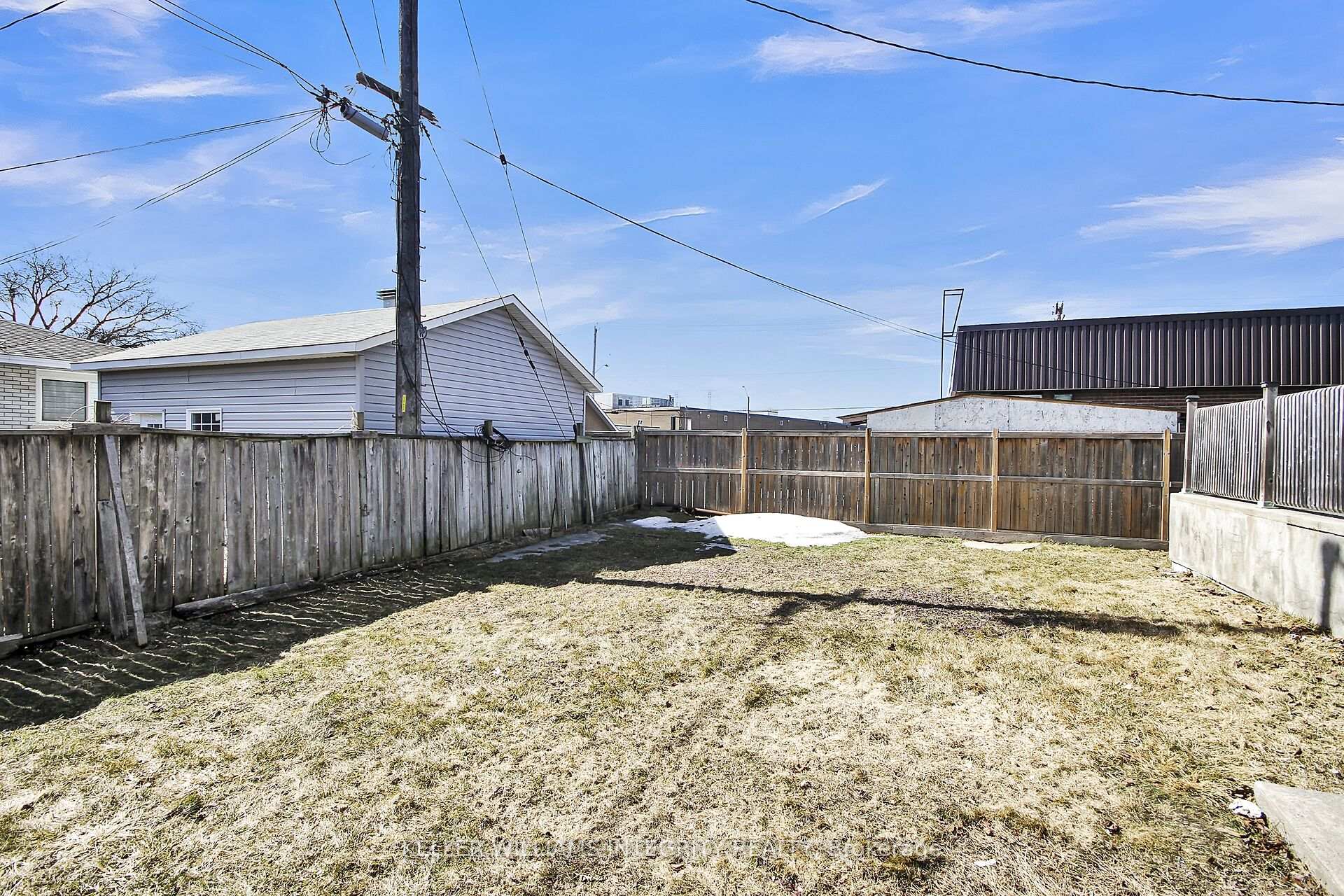 Photo 34 of 1214 Foxbar Avenue, Ottawa, Ellwood — HOMEH
