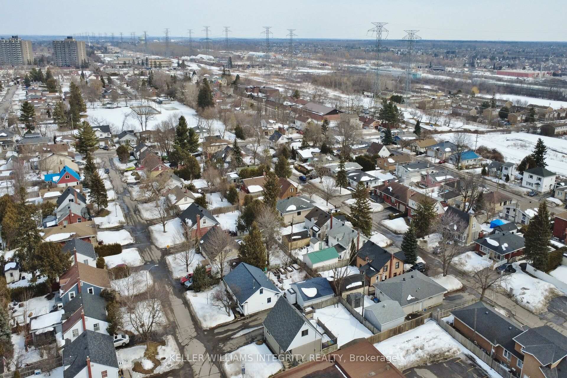 Photo 39 of 1214 Foxbar Avenue, Ottawa, Ellwood — HOMEH