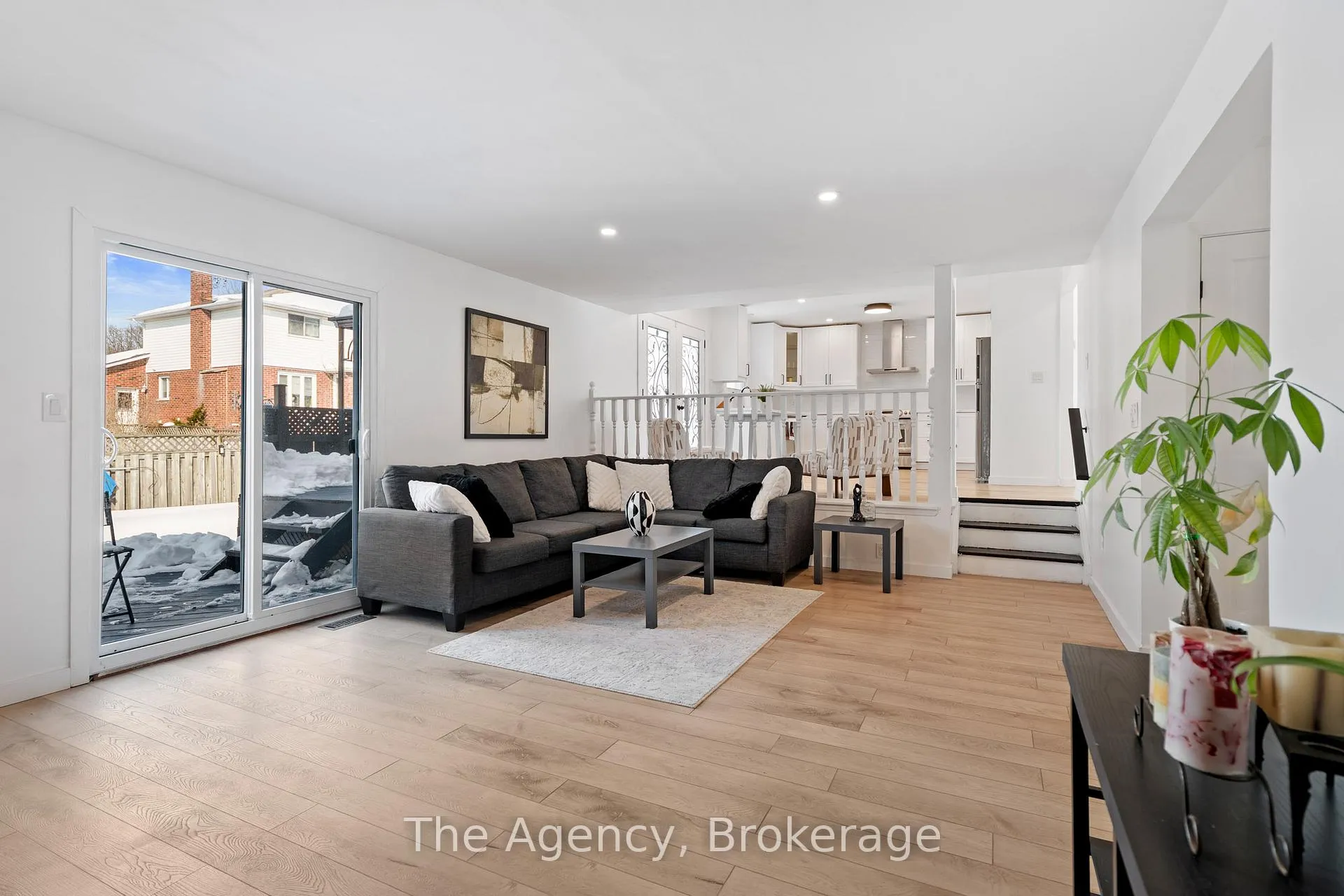Photo 11 of 24 Keefer Road, Thorold, Confederation Heights — HOMEH