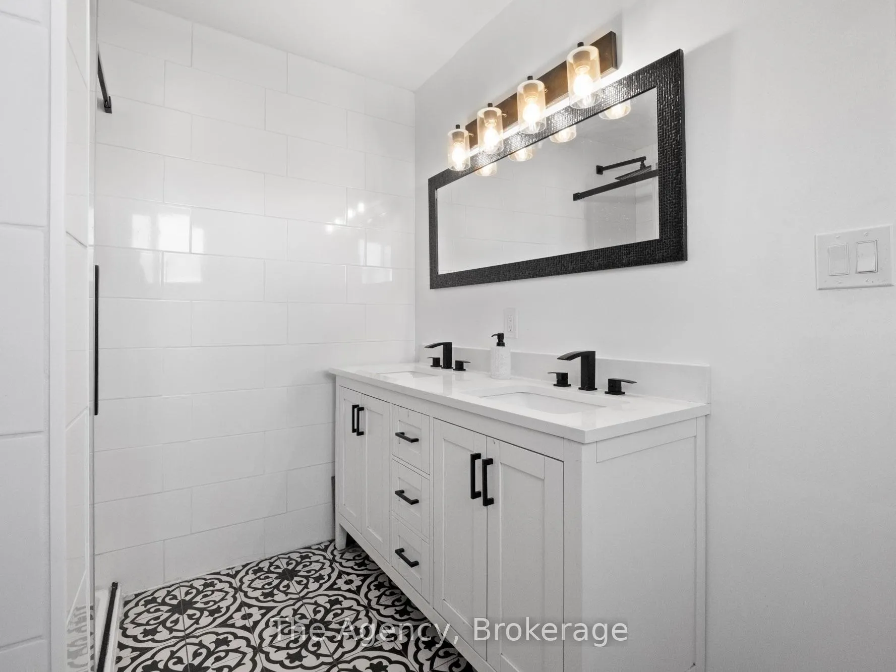 Photo 31 of 24 Keefer Road, Thorold, Confederation Heights — HOMEH