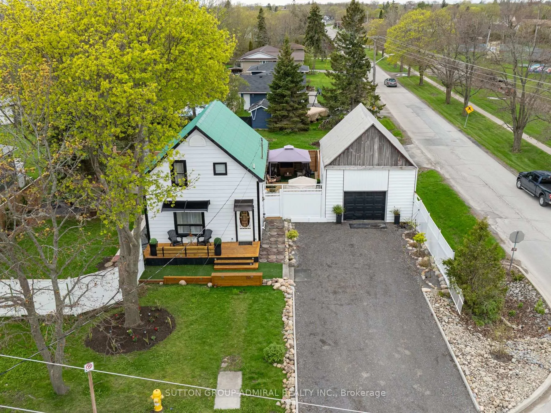 Photo 2 of 70 Belleville Street, Prince Edward County, Wellington Ward — HOMEH