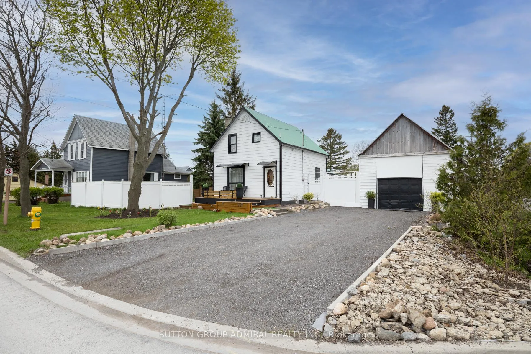 Photo 4 of 70 Belleville Street, Prince Edward County, Wellington Ward — HOMEH