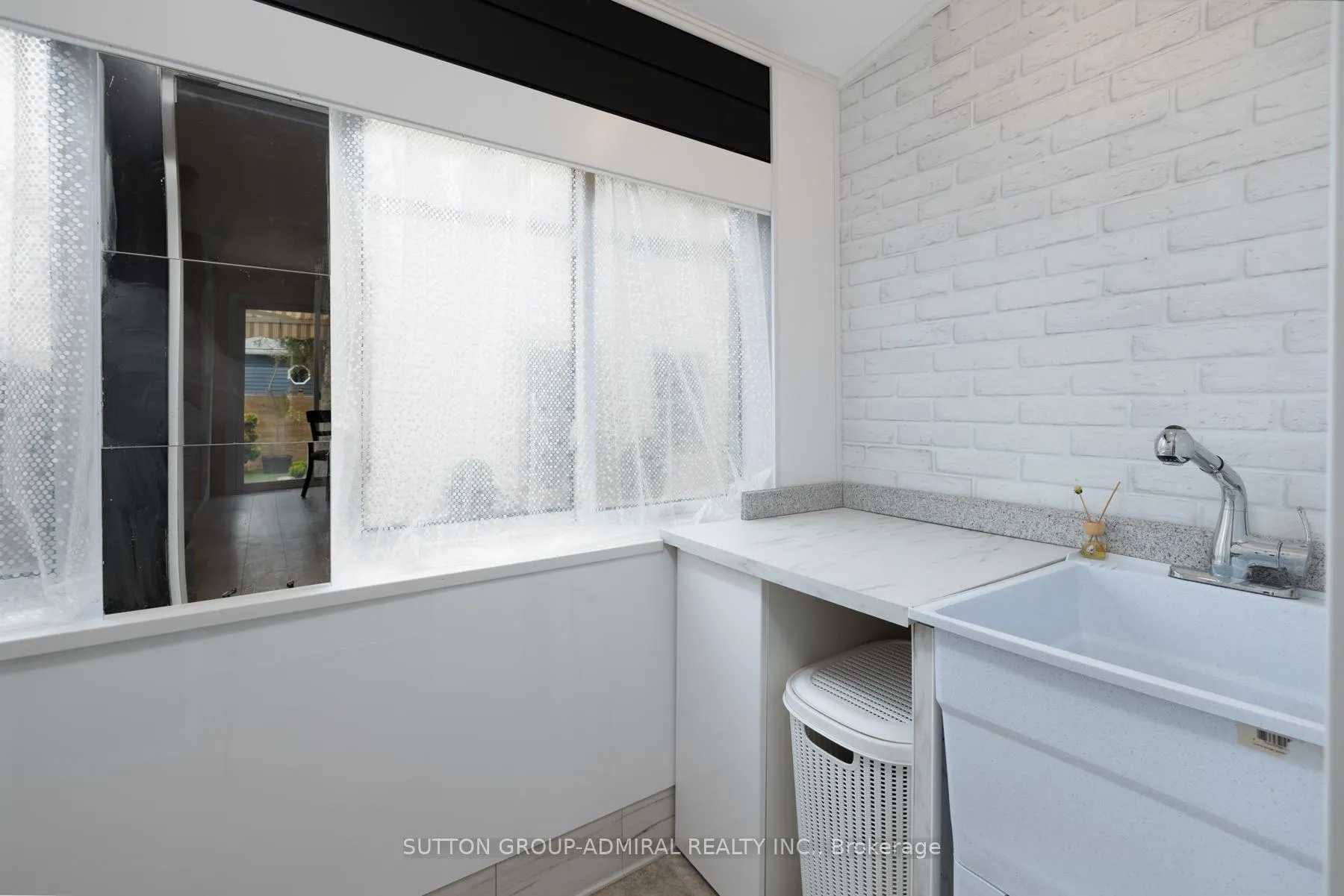 Photo 23 of 70 Belleville Street, Prince Edward County, Wellington Ward — HOMEH