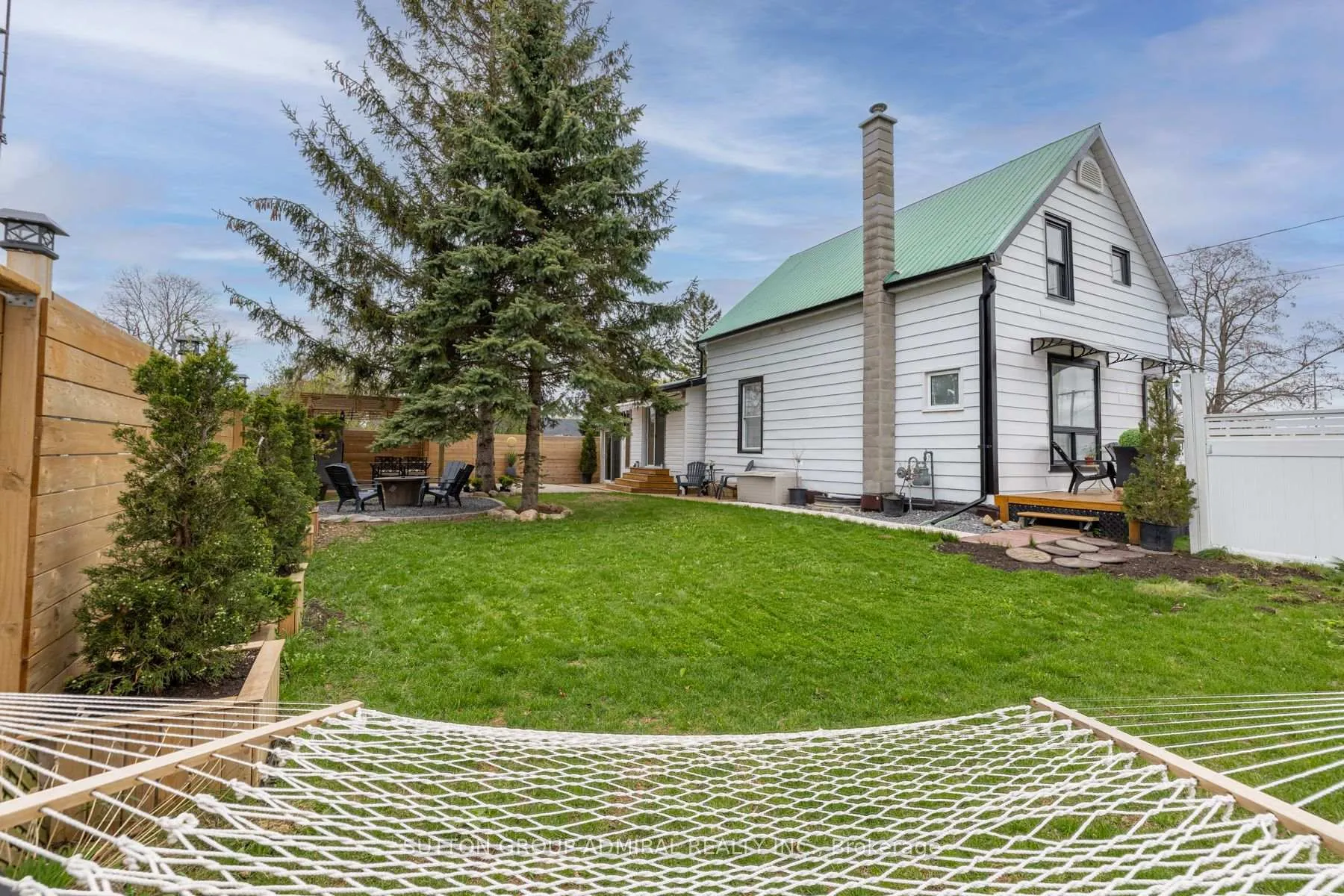 Photo 39 of 70 Belleville Street, Prince Edward County, Wellington Ward — HOMEH
