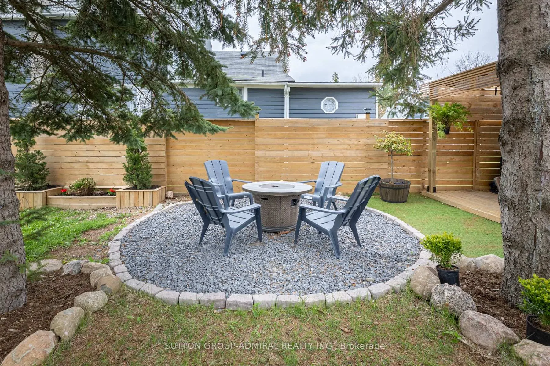 Photo 41 of 70 Belleville Street, Prince Edward County, Wellington Ward — HOMEH