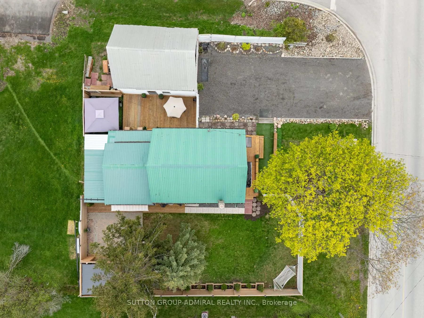 Photo 47 of 70 Belleville Street, Prince Edward County, Wellington Ward — HOMEH