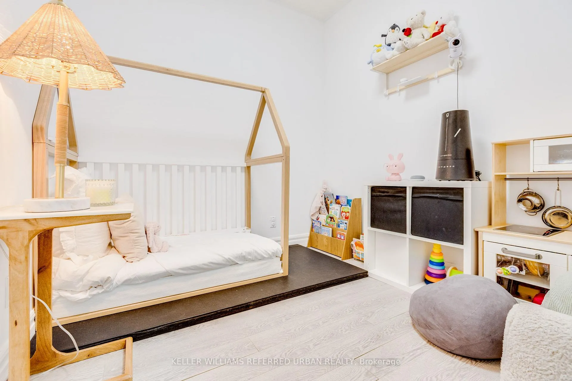 Photo 5 of Unit 116, 48 Suncrest Boulevard, Markham, Commerce Valley — HOMEH