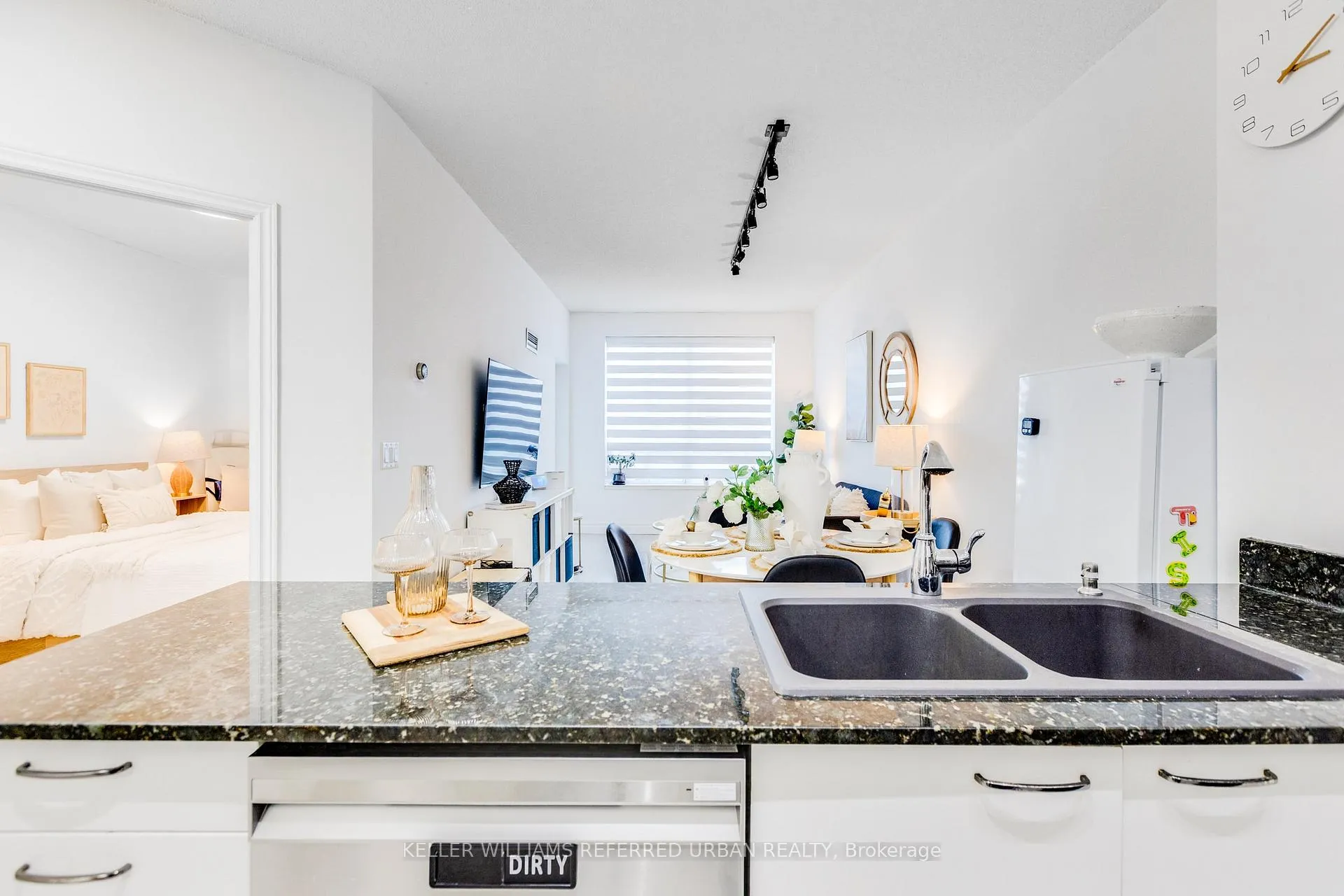 Photo 11 of Unit 116, 48 Suncrest Boulevard, Markham, Commerce Valley — HOMEH