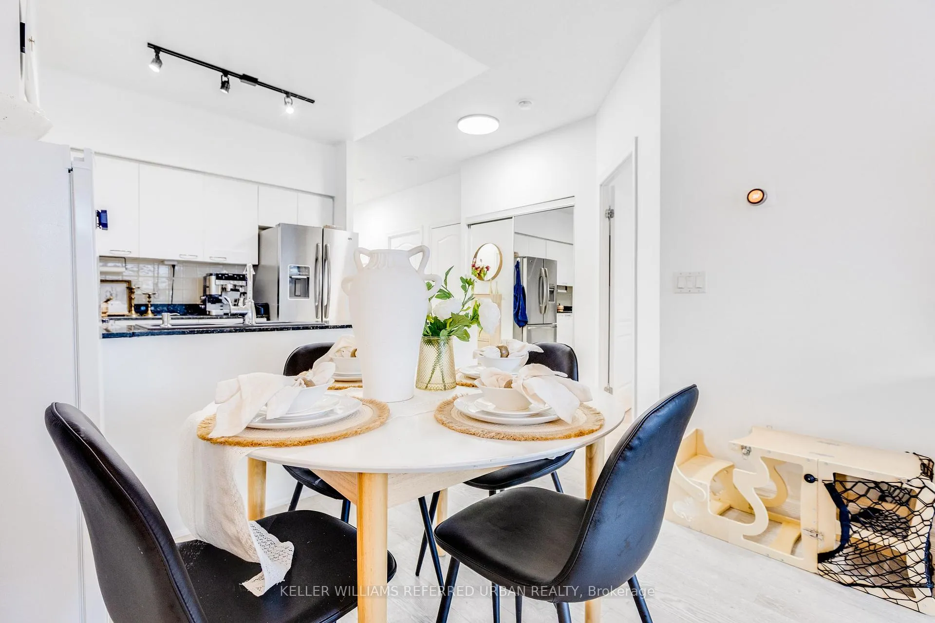 Photo 15 of Unit 116, 48 Suncrest Boulevard, Markham, Commerce Valley — HOMEH