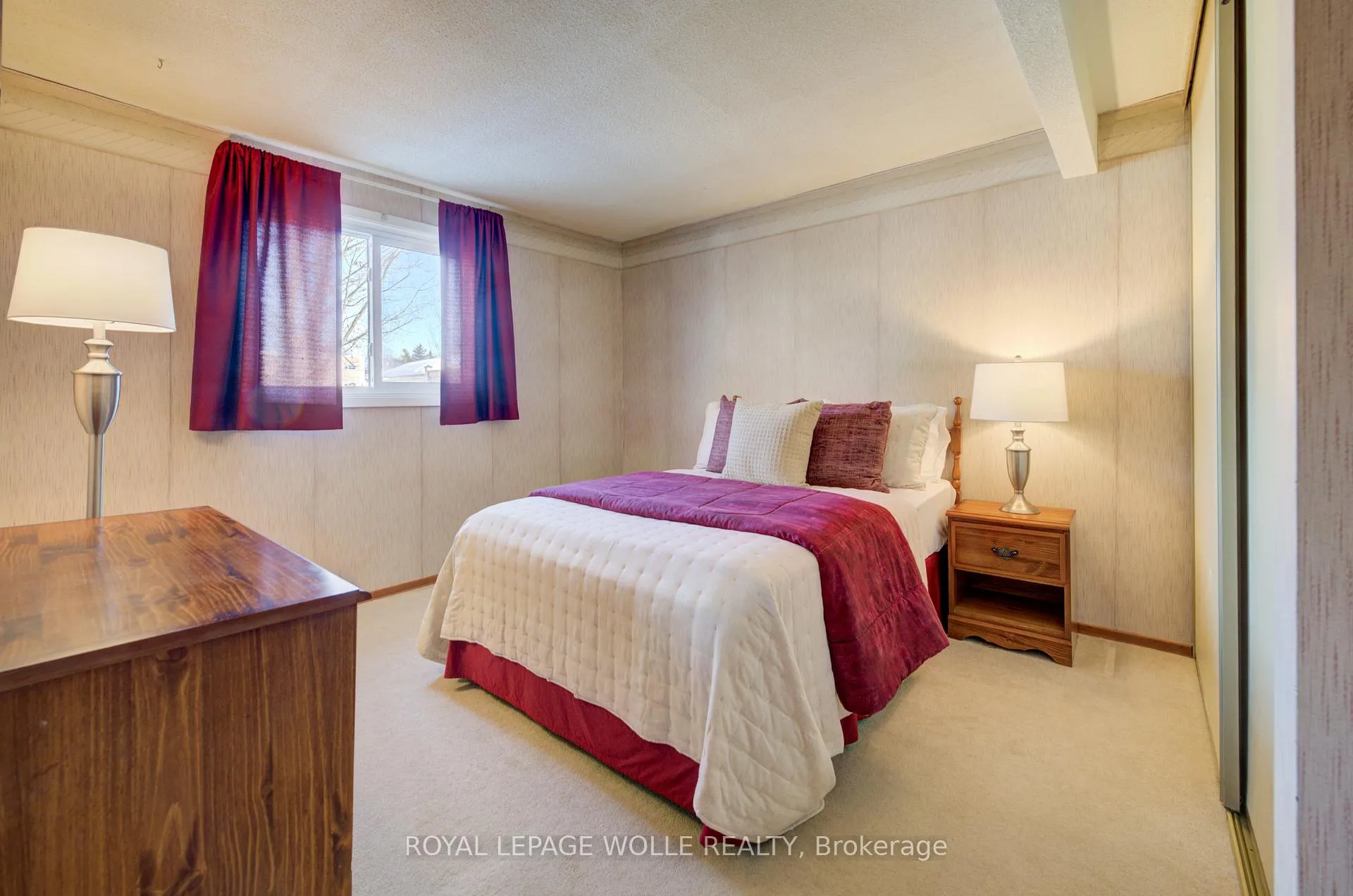Photo 26 of 20 Royal Orchard Drive, Waterloo — HOMEH