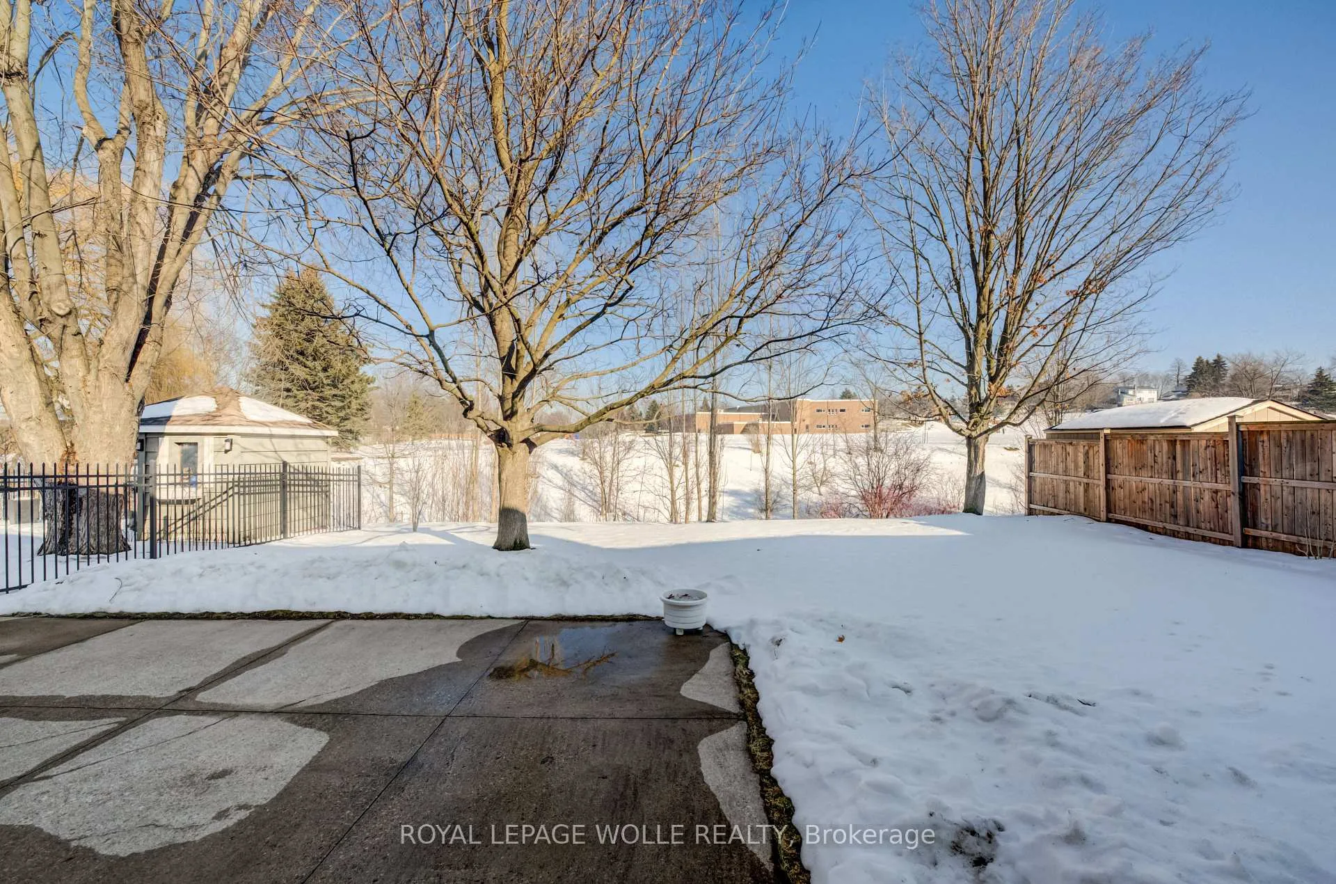 Photo 29 of 20 Royal Orchard Drive, Waterloo — HOMEH