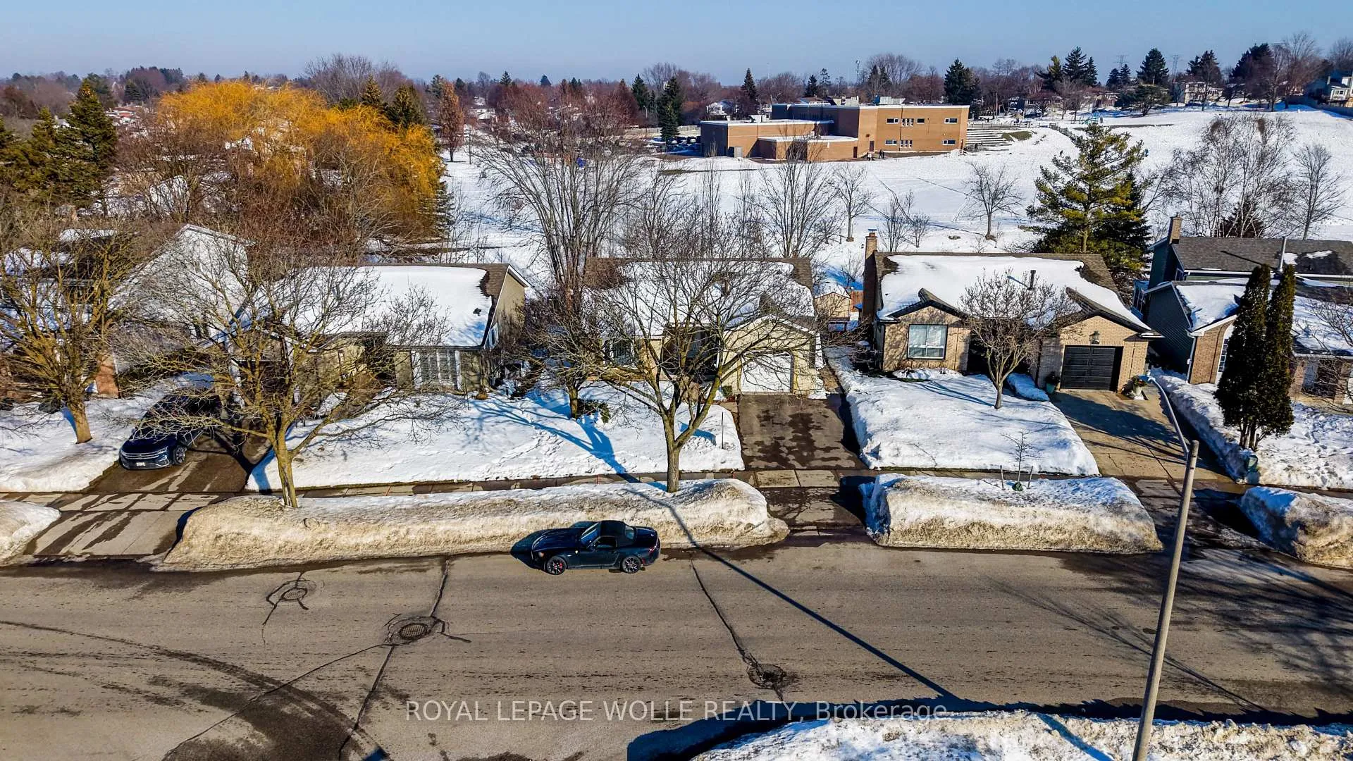 Photo 45 of 20 Royal Orchard Drive, Waterloo — HOMEH