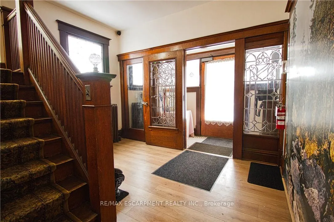 Photo 5 of Unit 2, 22 Blake Street, Hamilton, Blakeley — HOMEH