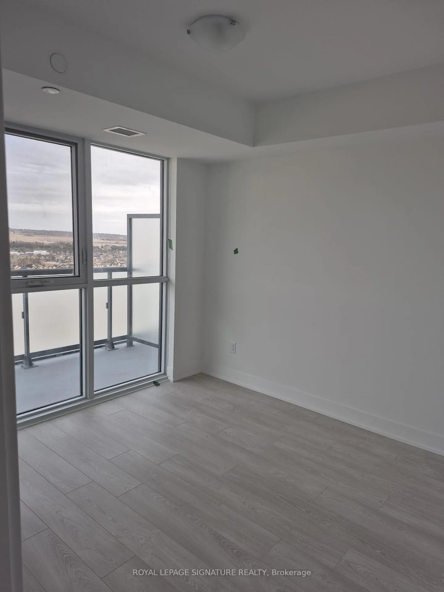Photo 15 of Unit 1821, 2545 Simcoe Street N, Oshawa, Windfields — HOMEH
