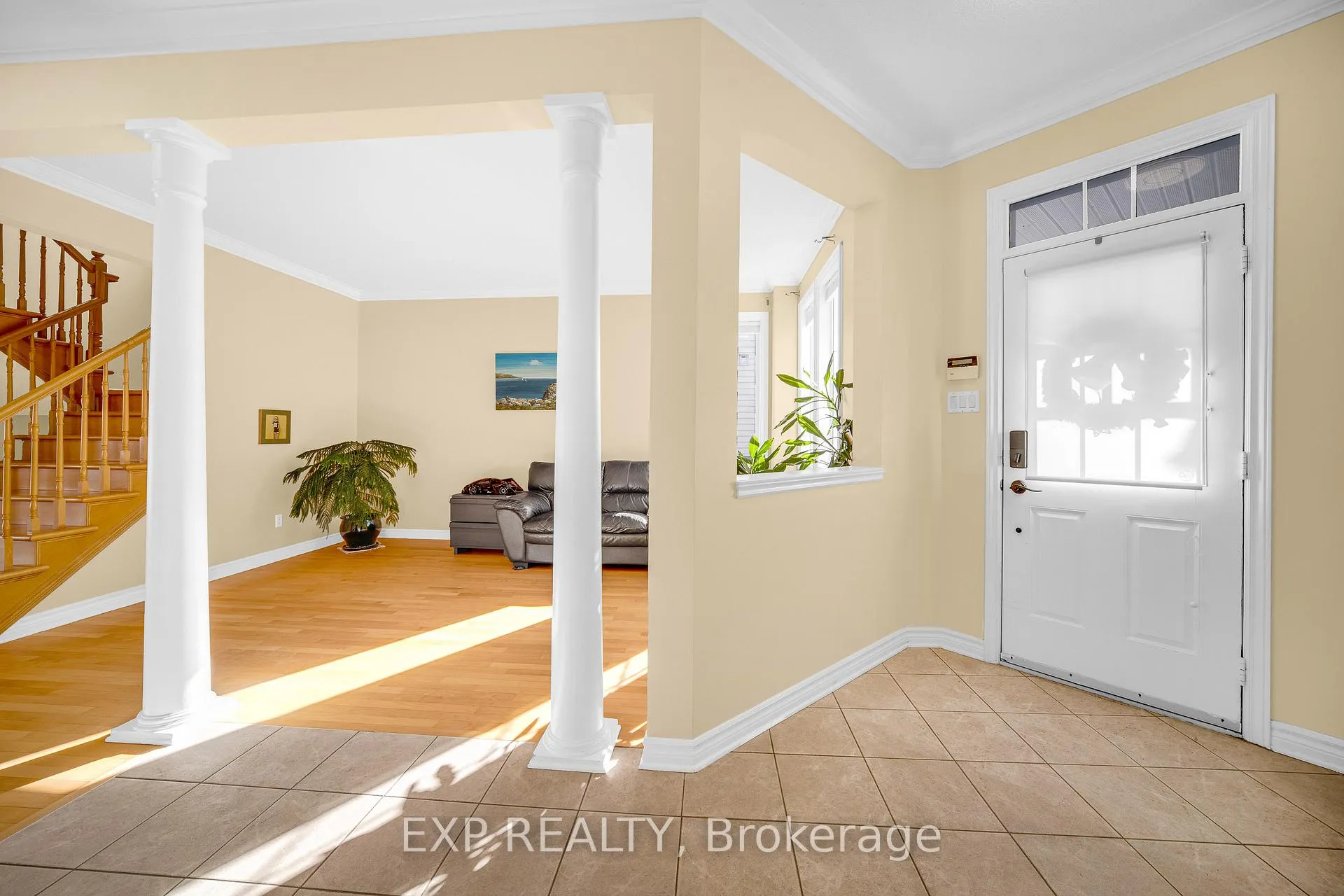 Photo 5 of 166 Hemlo Crescent, Ottawa, Kanata - Kanata Lakes/Heritage Hills — HOMEH