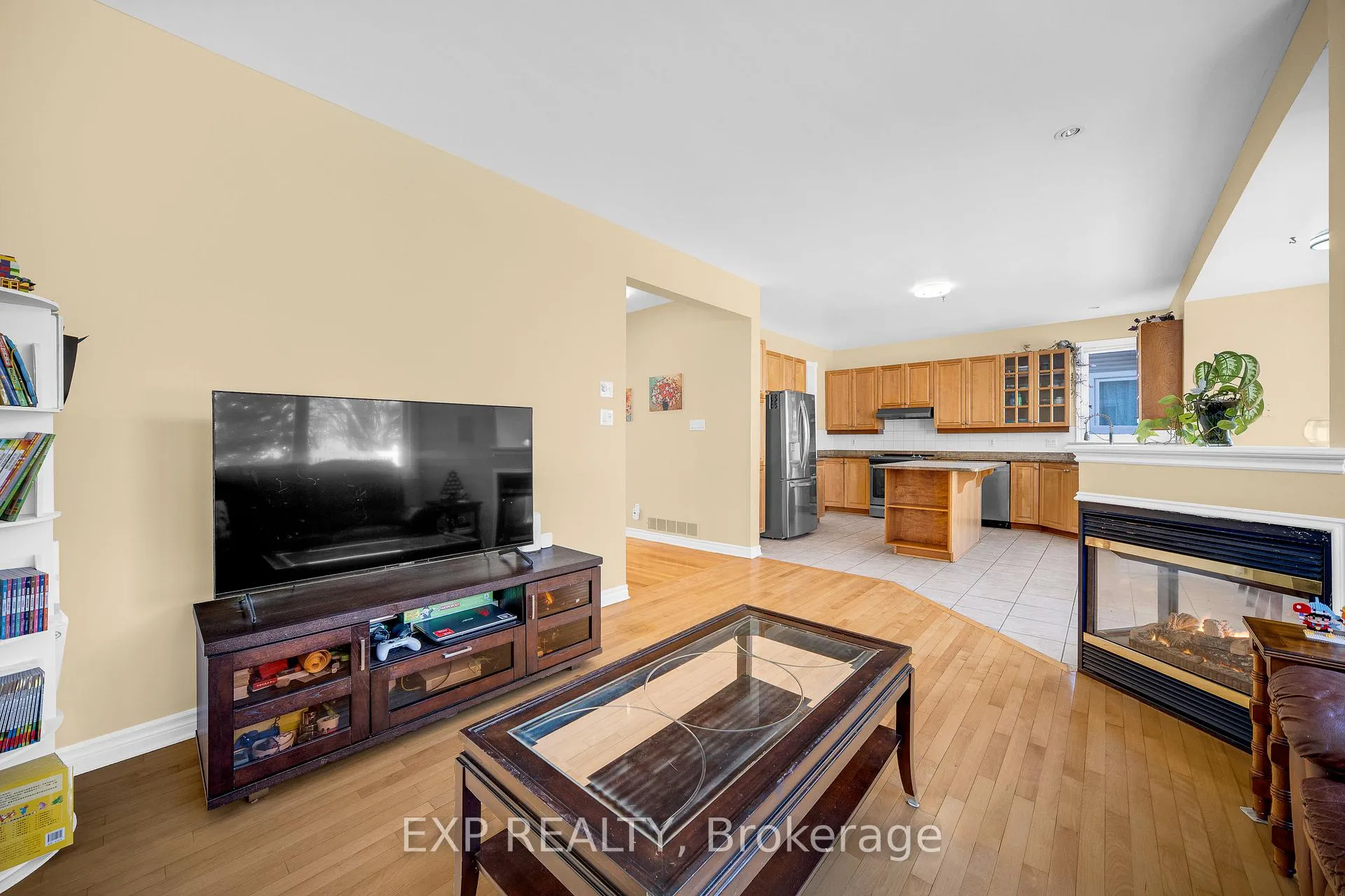 Photo 11 of 166 Hemlo Crescent, Ottawa, Kanata - Kanata Lakes/Heritage Hills — HOMEH