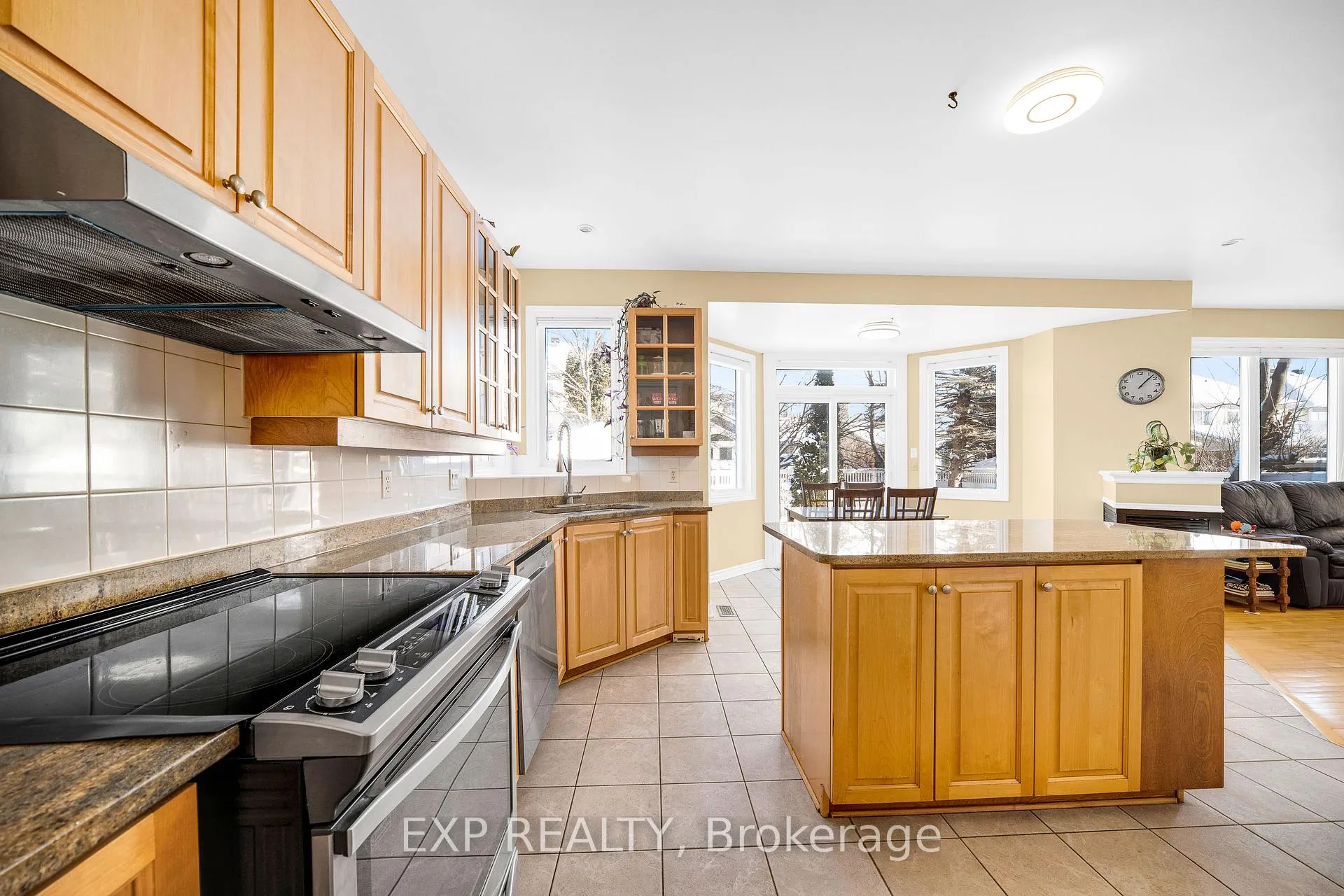 Photo 15 of 166 Hemlo Crescent, Ottawa, Kanata - Kanata Lakes/Heritage Hills — HOMEH