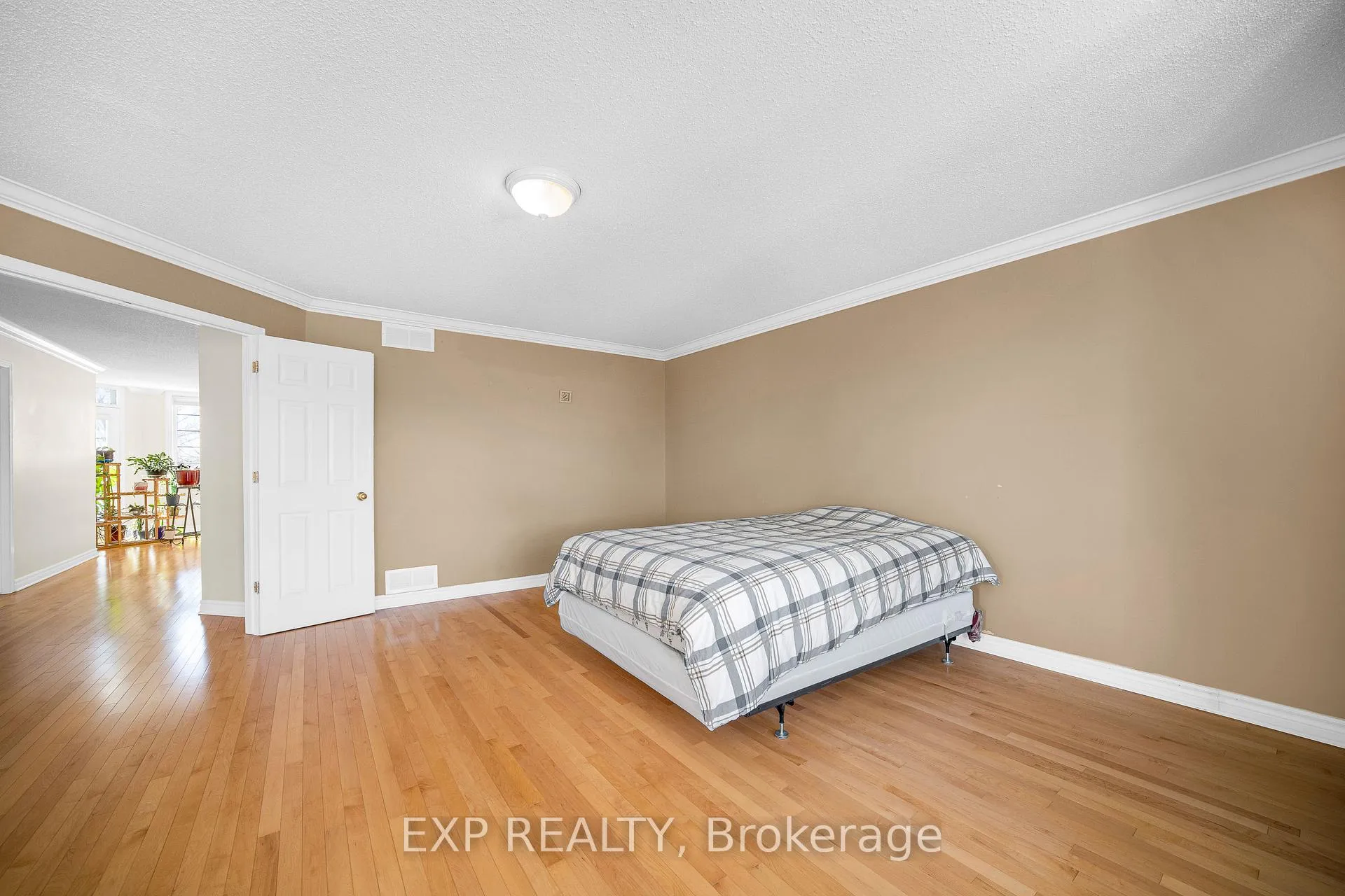 Photo 20 of 166 Hemlo Crescent, Ottawa, Kanata - Kanata Lakes/Heritage Hills — HOMEH