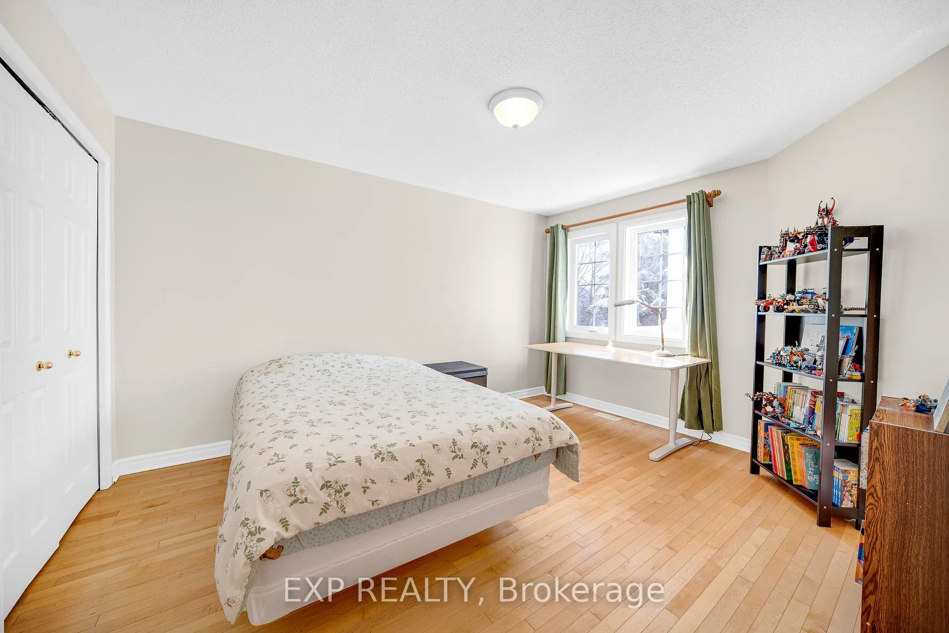 Photo 28 of 166 Hemlo Crescent, Ottawa, Kanata - Kanata Lakes/Heritage Hills — HOMEH