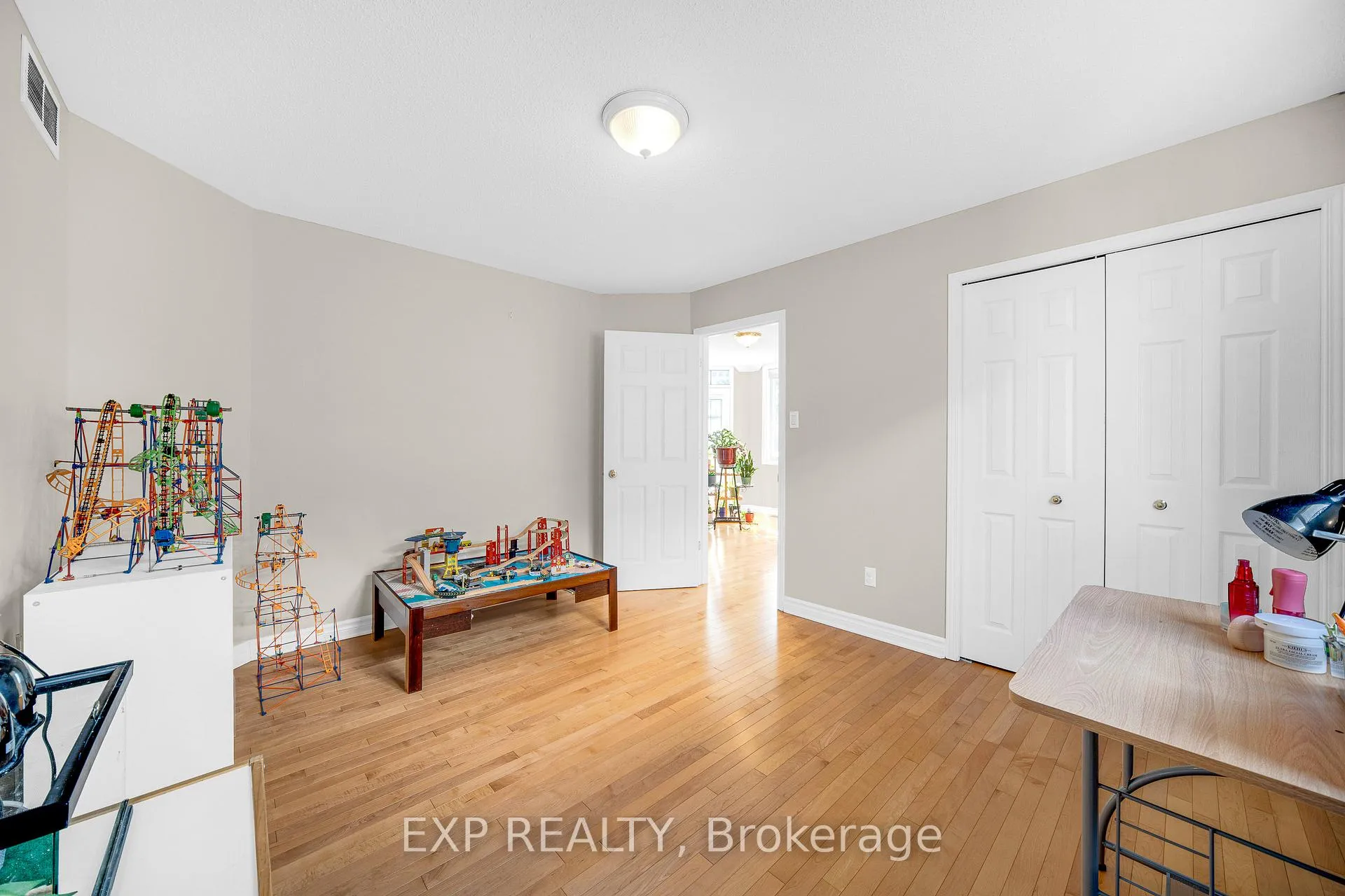 Photo 31 of 166 Hemlo Crescent, Ottawa, Kanata - Kanata Lakes/Heritage Hills — HOMEH