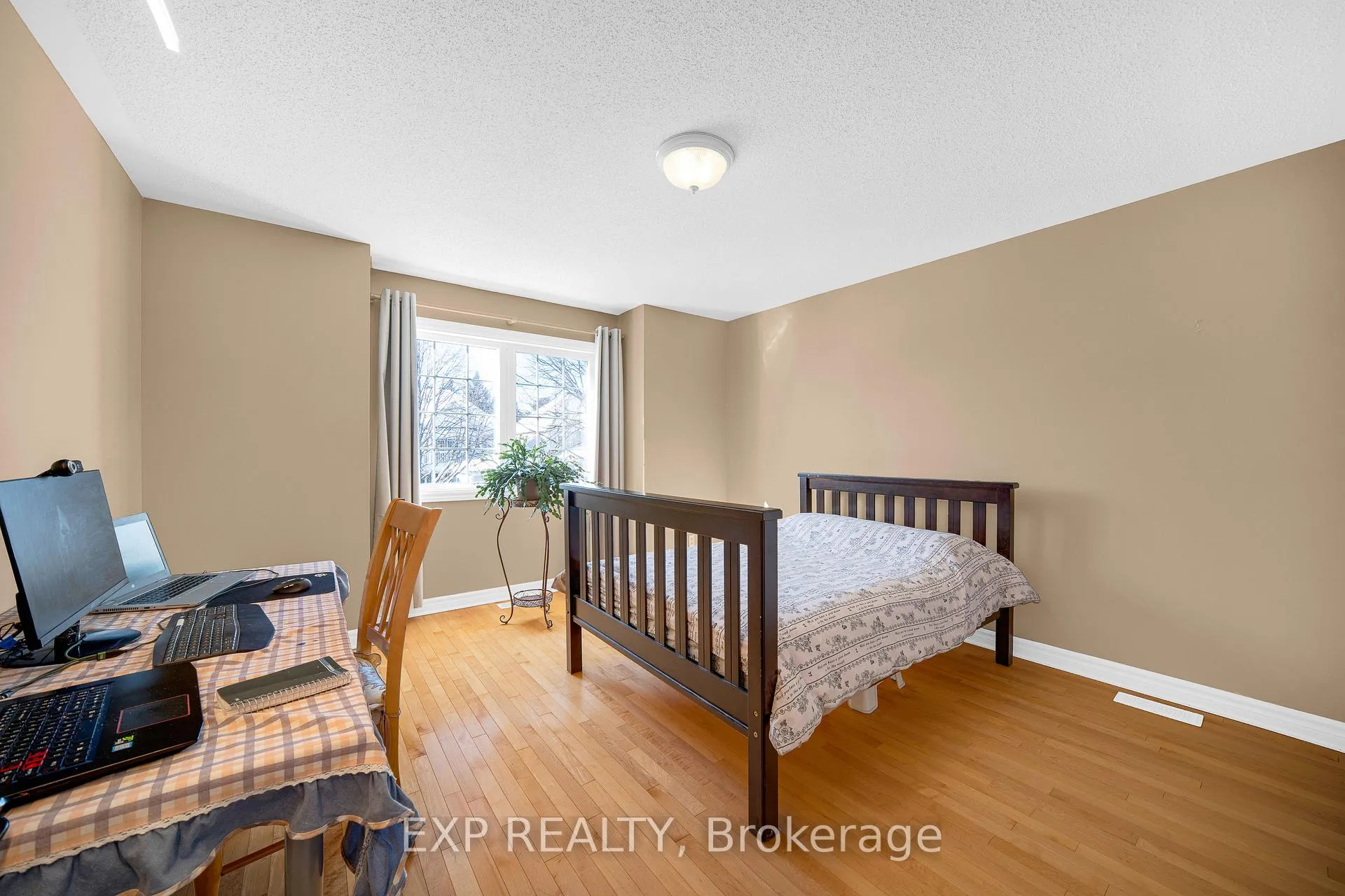 Photo 32 of 166 Hemlo Crescent, Ottawa, Kanata - Kanata Lakes/Heritage Hills — HOMEH