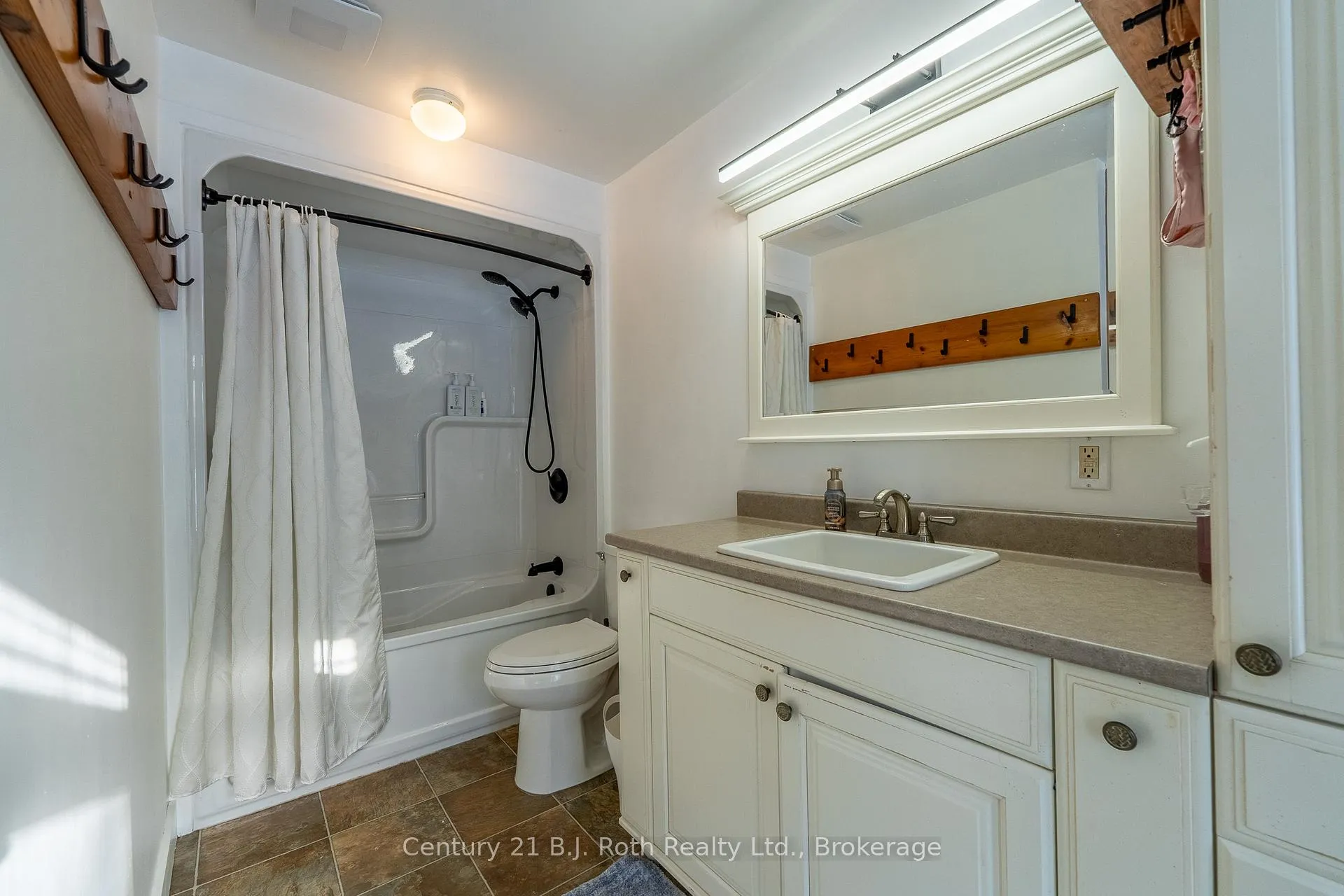 Photo 37 of 4132 Wainman Line, Severn, Bass Lake — HOMEH