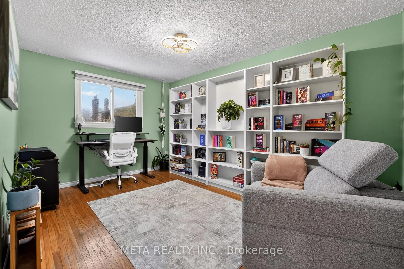 Photo 14 of 723 West 5th Street, Hamilton, Fessenden — HOMEH