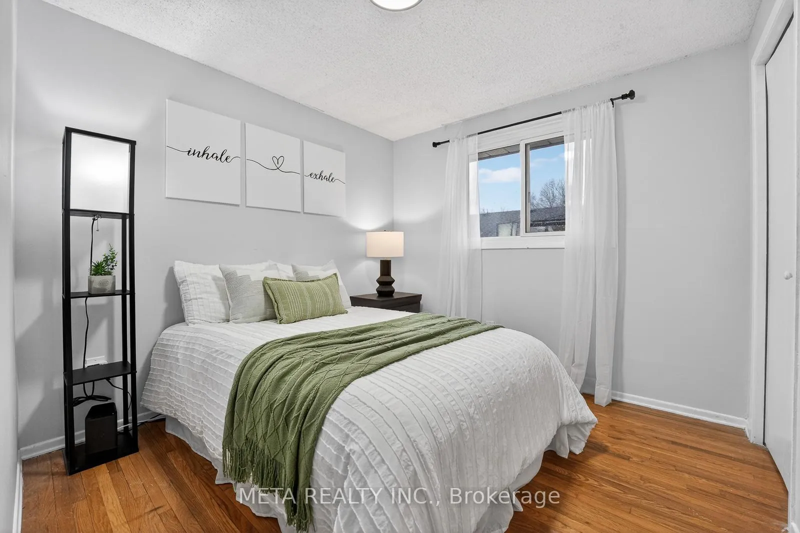 Photo 16 of 723 West 5th Street, Hamilton, Fessenden — HOMEH