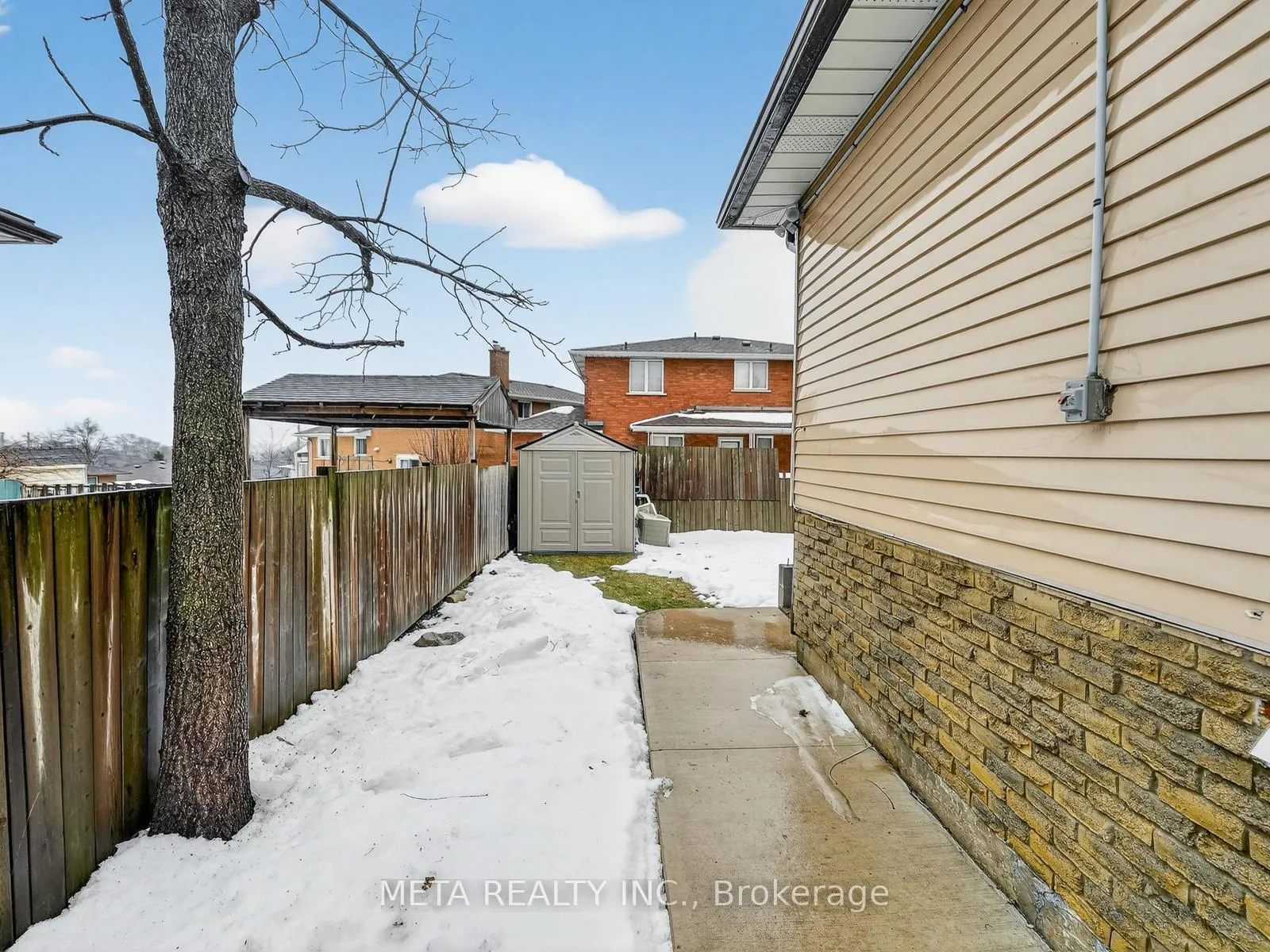 Photo 30 of 723 West 5th Street, Hamilton, Fessenden — HOMEH
