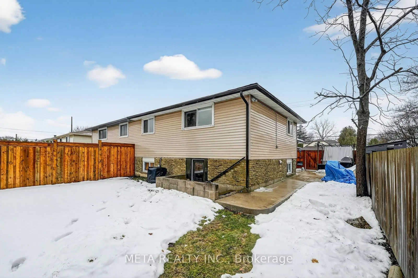 Photo 32 of 723 West 5th Street, Hamilton, Fessenden — HOMEH